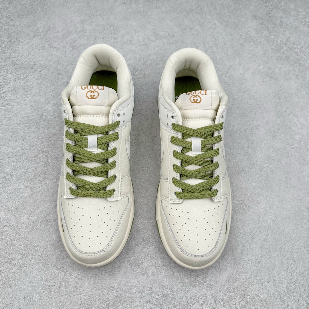 图片[2]-NK Dunk Low 定制配色 FC1688-142 大厂出品 极力推荐 原装头层材料 独家版型蒸餾加工帶來的是更好的视觉和脚感体验大厂纯原品质出货 清洁度 电绣工艺 皮料切割干净无任何毛边 细节完美 尺码：36 36.5 37.5 38 38.5 39 40 40.5 41 42 42.5 43 44 44.5 45 46 47.5-选品中心