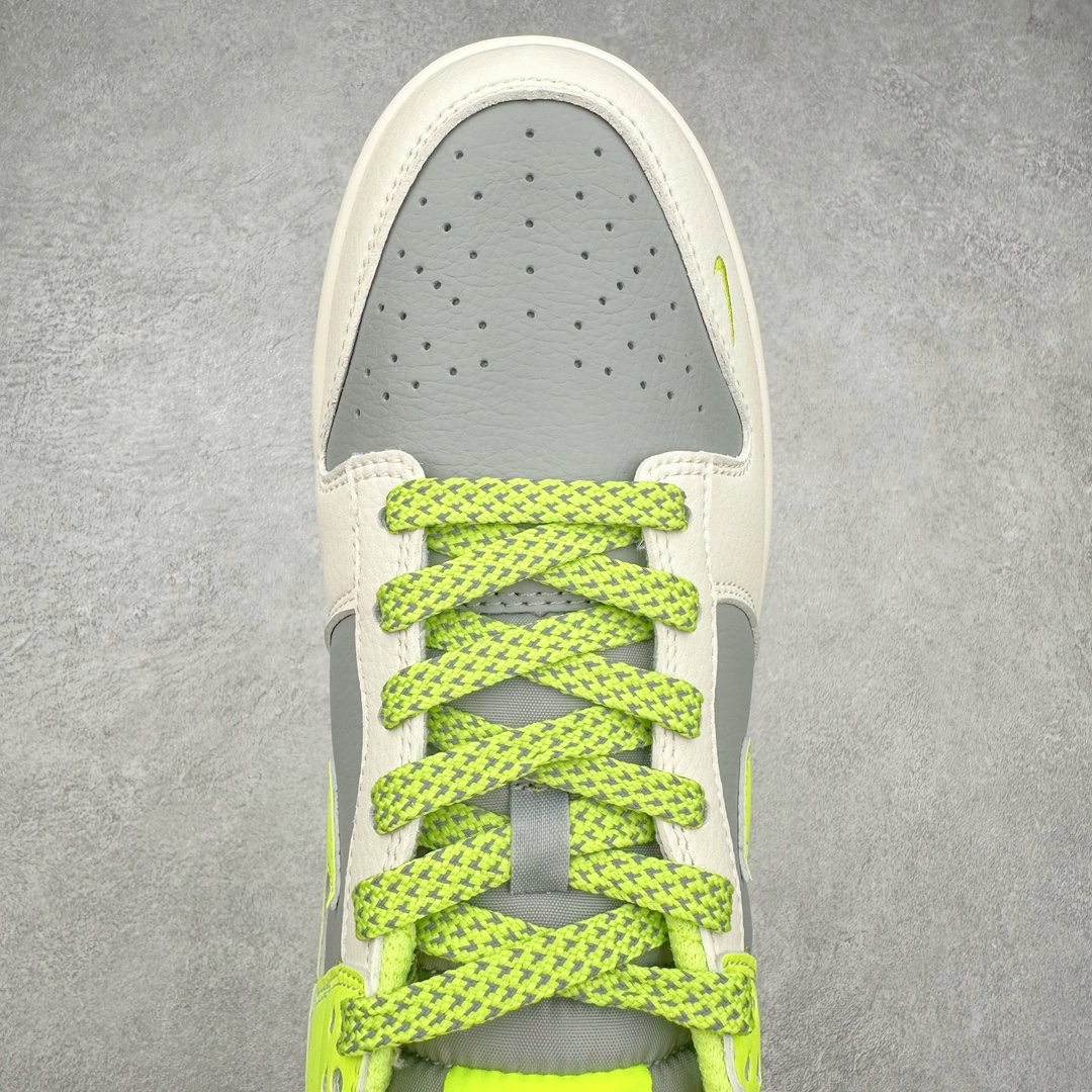 图片[4]-NK Dunk Low 定制配色 BB8969-005 大厂出品 极力推荐 原装头层材料 独家版型蒸餾加工帶來的是更好的视觉和脚感体验大厂纯原品质出货 清洁度 电绣工艺 皮料切割干净无任何毛边 细节完美 尺码：36 36.5 37.5 38 38.5 39 40 40.5 41 42 42.5 43 44 44.5 45 46 47.5-选品中心