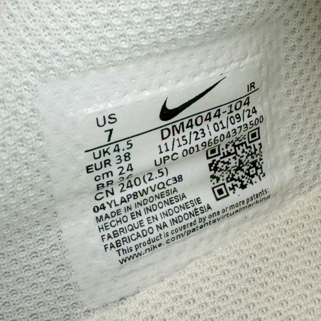 图片[10]-＃JC纯原 NK Classic Cortez Leather 阿甘复古初代皮革慢跑鞋 DM4044-104 实体平台指令订单 全套原纸板楦头开发 原厂数据大底磨具 一比一鞋头弧度高度鞋身弧度 细节品控鞋型随意对比 正确烫金高频细节 公司级标准检验QC 区分市面一切版本 完美复刻阿甘复古鞋型 尺码：35.5 36 36.5 37.5 38 38.5 39 40 40.5 41 42 42.5 43 44 45-选品中心