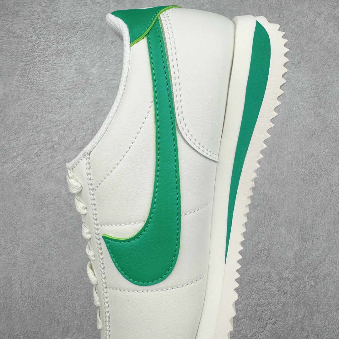 图片[7]-＃JC纯原 NK Classic Cortez Leather 阿甘复古初代皮革慢跑鞋 DM4044-104 实体平台指令订单 全套原纸板楦头开发 原厂数据大底磨具 一比一鞋头弧度高度鞋身弧度 细节品控鞋型随意对比 正确烫金高频细节 公司级标准检验QC 区分市面一切版本 完美复刻阿甘复古鞋型 尺码：35.5 36 36.5 37.5 38 38.5 39 40 40.5 41 42 42.5 43 44 45-选品中心