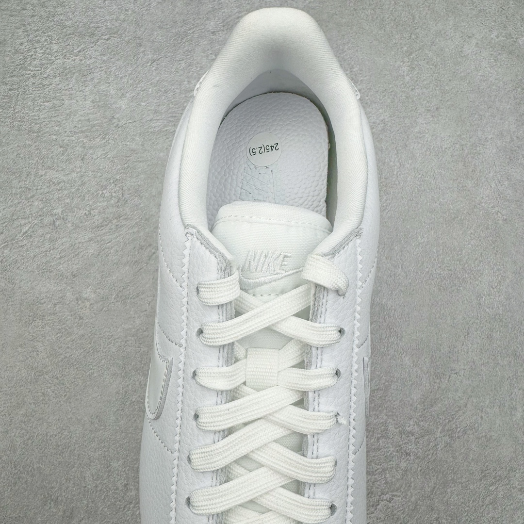 图片[5]-＃JC纯原 NK Classic Cortez Leather 阿甘复古初代皮革慢跑鞋 FB6877-100 实体平台指令订单 全套原纸板楦头开发 原厂数据大底磨具 一比一鞋头弧度高度鞋身弧度 细节品控鞋型随意对比 正确烫金高频细节 公司级标准检验QC 区分市面一切版本 完美复刻阿甘复古鞋型 尺码：35.5 36 36.5 37.5 38 38.5 39 40 40.5 41 42 42.5 43 44 45-选品中心