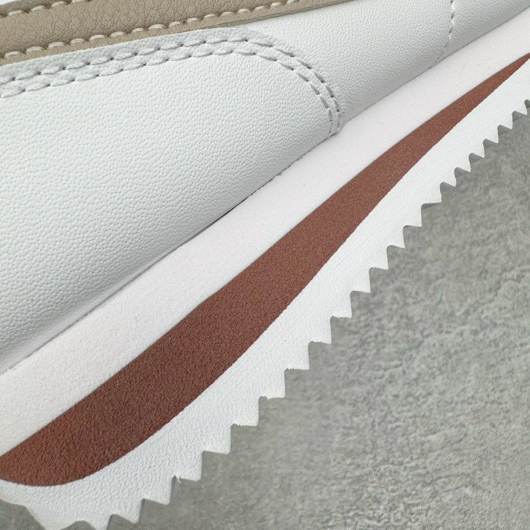 图片[18]-＃JC纯原 NK Classic Cortez Leather 阿甘复古初代皮革慢跑鞋 DN1791-105 实体平台指令订单 全套原纸板楦头开发 原厂数据大底磨具 一比一鞋头弧度高度鞋身弧度 细节品控鞋型随意对比 正确烫金高频细节 公司级标准检验QC 区分市面一切版本 完美复刻阿甘复古鞋型 尺码：35.5 36 36.5 37.5 38 38.5 39 40 40.5 41 42 42.5 43 44 45-选品中心