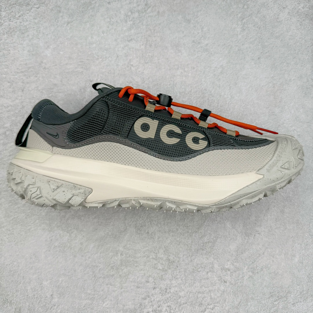 ＃AW纯原 NK ACG Mountain Fly 2 Low GTX 复古潮流户外登山鞋防水慢跑鞋 HF6245-002全新来袭 该款沿袭前代高帮版型的设计传统 轻盈鞋面结合灵巧的脚踝包裹设计 为双足打造出一体化的舒适脚感 助力轻松畅行 中底融入柔软的React泡棉与Vaporfiy 科技 让你在岩石小径徒步时也像行走在都市般轻松舒适 粘性橡胶大底铸就了攀岩级别的出众抓地力 助你从容面对各种环境挑战 尺码：36 36.5 37.5 38 38.5 39 40 40.5 41 42 42.5 43 44 44.5 45 46-选品中心