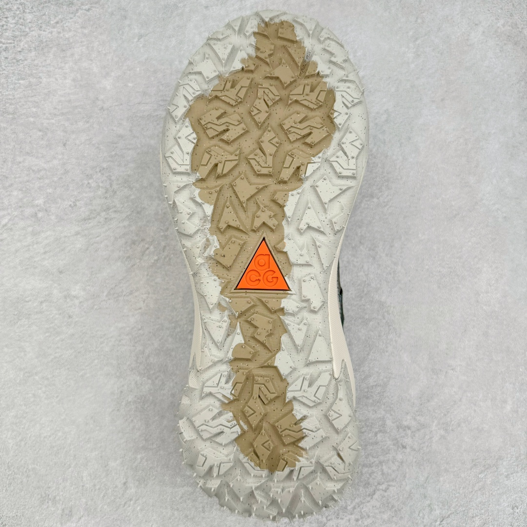 图片[9]-＃AW纯原 NK ACG Mountain Fly 2 Low GTX 复古潮流户外登山鞋防水慢跑鞋 HF6245-002全新来袭 该款沿袭前代高帮版型的设计传统 轻盈鞋面结合灵巧的脚踝包裹设计 为双足打造出一体化的舒适脚感 助力轻松畅行 中底融入柔软的React泡棉与Vaporfiy 科技 让你在岩石小径徒步时也像行走在都市般轻松舒适 粘性橡胶大底铸就了攀岩级别的出众抓地力 助你从容面对各种环境挑战 尺码：36 36.5 37.5 38 38.5 39 40 40.5 41 42 42.5 43 44 44.5 45 46-选品中心