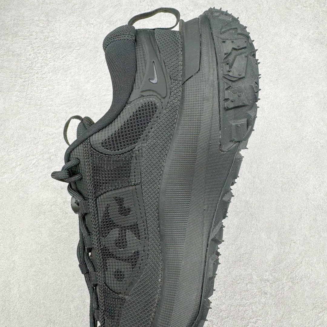 图片[7]-＃AW纯原 NK ACG Mountain Fly 2 Low GTX 复古潮流户外登山鞋防水慢跑鞋 HF6245-001 全新来袭 该款沿袭前代高帮版型的设计传统 轻盈鞋面结合灵巧的脚踝包裹设计 为双足打造出一体化的舒适脚感 助力轻松畅行 中底融入柔软的React泡棉与Vaporfiy 科技 让你在岩石小径徒步时也像行走在都市般轻松舒适 粘性橡胶大底铸就了攀岩级别的出众抓地力 助你从容面对各种环境挑战 尺码：36 36.5 37.5 38 38.5 39 40 40.5 41 42 42.5 43 44 44.5 45 46-选品中心