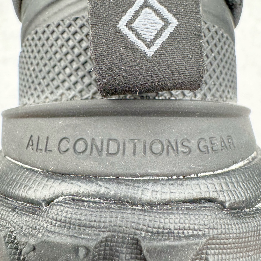 图片[17]-＃AW纯原 NK ACG Mountain Fly 2 Low GTX 复古潮流户外登山鞋防水慢跑鞋 HF6245-001 全新来袭 该款沿袭前代高帮版型的设计传统 轻盈鞋面结合灵巧的脚踝包裹设计 为双足打造出一体化的舒适脚感 助力轻松畅行 中底融入柔软的React泡棉与Vaporfiy 科技 让你在岩石小径徒步时也像行走在都市般轻松舒适 粘性橡胶大底铸就了攀岩级别的出众抓地力 助你从容面对各种环境挑战 尺码：36 36.5 37.5 38 38.5 39 40 40.5 41 42 42.5 43 44 44.5 45 46-选品中心