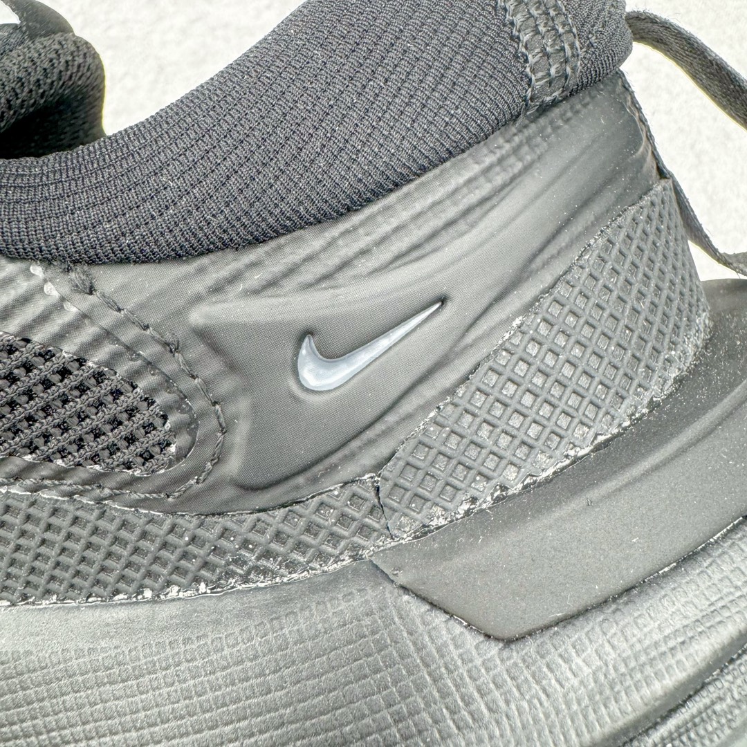 图片[13]-＃AW纯原 NK ACG Mountain Fly 2 Low GTX 复古潮流户外登山鞋防水慢跑鞋 HF6245-001 全新来袭 该款沿袭前代高帮版型的设计传统 轻盈鞋面结合灵巧的脚踝包裹设计 为双足打造出一体化的舒适脚感 助力轻松畅行 中底融入柔软的React泡棉与Vaporfiy 科技 让你在岩石小径徒步时也像行走在都市般轻松舒适 粘性橡胶大底铸就了攀岩级别的出众抓地力 助你从容面对各种环境挑战 尺码：36 36.5 37.5 38 38.5 39 40 40.5 41 42 42.5 43 44 44.5 45 46-选品中心