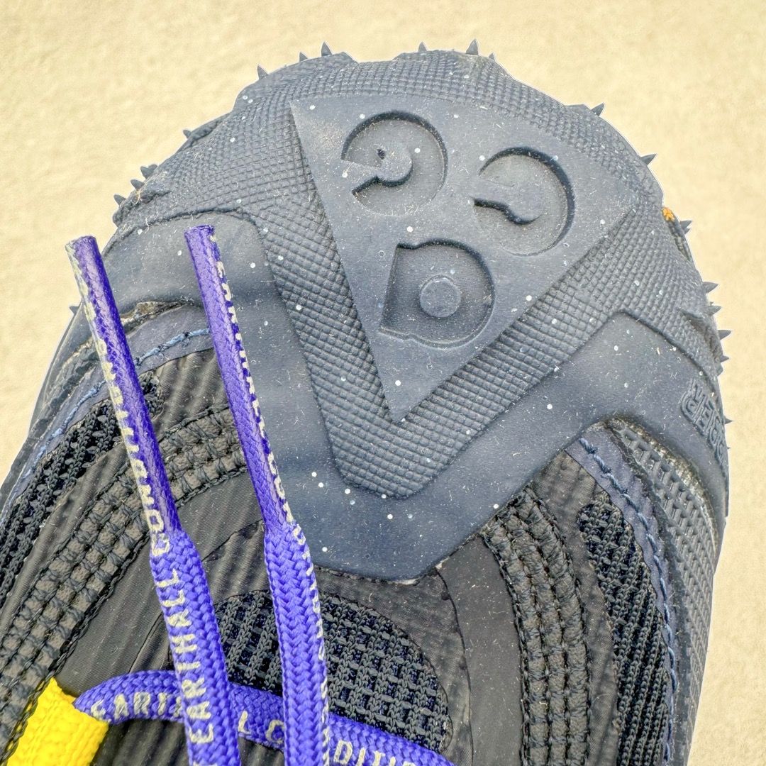 图片[14]-＃AW纯原 NK ACG Mountain Fly 2 Low GTX 复古潮流户外登山鞋防水慢跑鞋 HF6245-400全新来袭 该款沿袭前代高帮版型的设计传统 轻盈鞋面结合灵巧的脚踝包裹设计 为双足打造出一体化的舒适脚感 助力轻松畅行 中底融入柔软的React泡棉与Vaporfiy 科技 让你在岩石小径徒步时也像行走在都市般轻松舒适 粘性橡胶大底铸就了攀岩级别的出众抓地力 助你从容面对各种环境挑战 尺码：36 36.5 37.5 38 38.5 39 40 40.5 41 42 42.5 43 44 44.5 45 46-选品中心