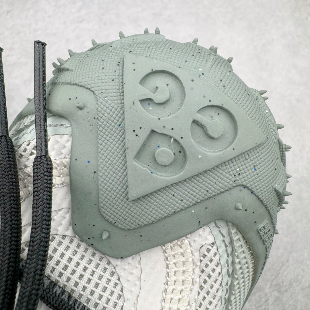 图片[14]-＃AW纯原 NK ACG Mountain Fly 2 Low GTX 复古潮流户外登山鞋防水慢跑鞋 HF6245-003 全新来袭 该款沿袭前代高帮版型的设计传统 轻盈鞋面结合灵巧的脚踝包裹设计 为双足打造出一体化的舒适脚感 助力轻松畅行 中底融入柔软的React泡棉与Vaporfiy 科技 让你在岩石小径徒步时也像行走在都市般轻松舒适 粘性橡胶大底铸就了攀岩级别的出众抓地力 助你从容面对各种环境挑战 尺码：36 36.5 37.5 38 38.5 39 40 40.5 41 42 42.5 43 44 44.5 45 46-选品中心