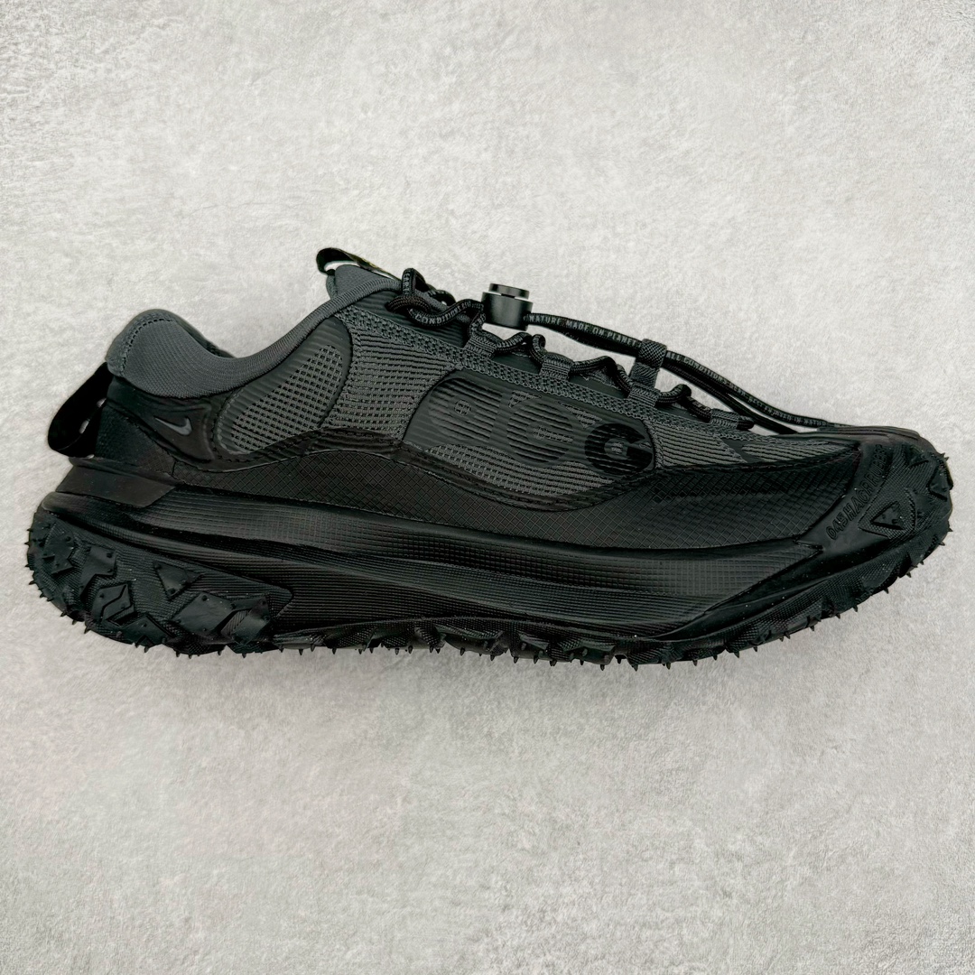 ＃AW纯原 NK ACG Mountain Fly 2 Low GTX 复古潮流户外登山鞋防水慢跑鞋 HF6245-001 全新来袭 该款沿袭前代高帮版型的设计传统 轻盈鞋面结合灵巧的脚踝包裹设计 为双足打造出一体化的舒适脚感 助力轻松畅行 中底融入柔软的React泡棉与Vaporfiy 科技 让你在岩石小径徒步时也像行走在都市般轻松舒适 粘性橡胶大底铸就了攀岩级别的出众抓地力 助你从容面对各种环境挑战 尺码：36 36.5 37.5 38 38.5 39 40 40.5 41 42 42.5 43 44 44.5 45 46-选品中心