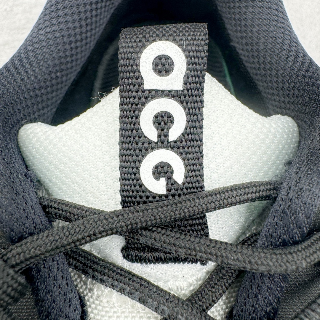 图片[12]-＃AW纯原 CDG x NK ACG Mountain Fly 2 Low GTX 联名复古潮流户外登山鞋防水慢跑鞋 FZ3311-101 全新来袭 该款沿袭前代高帮版型的设计传统 轻盈鞋面结合灵巧的脚踝包裹设计 为双足打造出一体化的舒适脚感 助力轻松畅行 中底融入柔软的React泡棉与Vaporfly 科技 让你在岩石小径徒步时也像行走在都市般轻松舒适 粘性橡胶大底铸就了攀岩级别的出众抓地力 助你从容面对各种环境挑战 尺码：36 36.5 37.5 38 38.5 39 40 40.5 41 42 42.5 43 44 44.5 45 46-选品中心