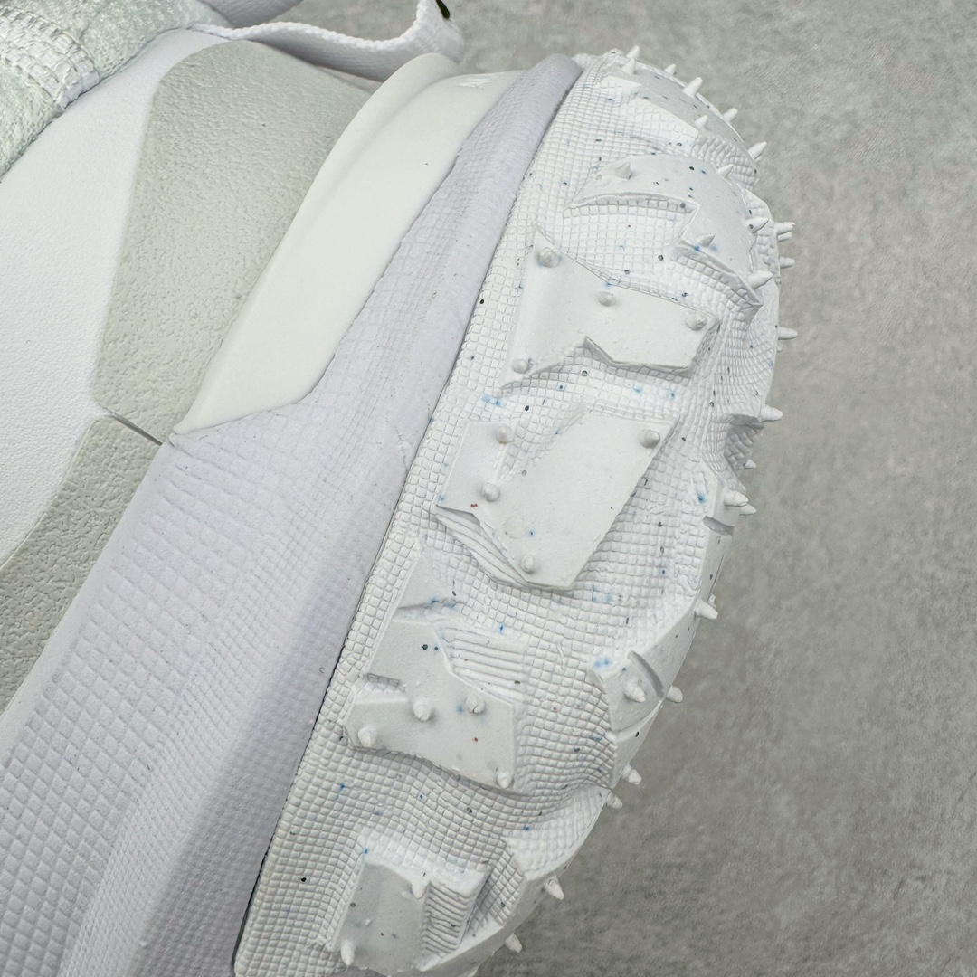 图片[12]-＃AW纯原 CDG x NK ACG Mountain Fly 2 Low GTX 联名复古潮流户外登山鞋防水慢跑鞋 FZ3311-100 全新来袭 该款沿袭前代高帮版型的设计传统 轻盈鞋面结合灵巧的脚踝包裹设计 为双足打造出一体化的舒适脚感 助力轻松畅行 中底融入柔软的React泡棉与Vaporfly 科技 让你在岩石小径徒步时也像行走在都市般轻松舒适 粘性橡胶大底铸就了攀岩级别的出众抓地力 助你从容面对各种环境挑战 尺码：36 36.5 37.5 38 38.5 39 40 40.5 41 42 42.5 43 44 44.5 45 46-选品中心