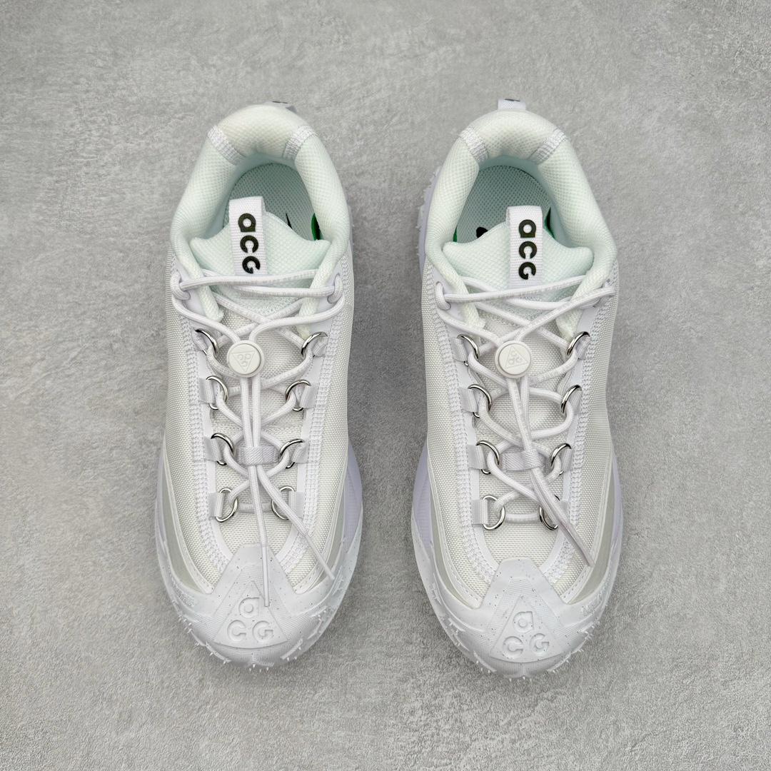 图片[2]-＃AW纯原 CDG x NK ACG Mountain Fly 2 Low GTX 联名复古潮流户外登山鞋防水慢跑鞋 FZ3311-100 全新来袭 该款沿袭前代高帮版型的设计传统 轻盈鞋面结合灵巧的脚踝包裹设计 为双足打造出一体化的舒适脚感 助力轻松畅行 中底融入柔软的React泡棉与Vaporfly 科技 让你在岩石小径徒步时也像行走在都市般轻松舒适 粘性橡胶大底铸就了攀岩级别的出众抓地力 助你从容面对各种环境挑战 尺码：36 36.5 37.5 38 38.5 39 40 40.5 41 42 42.5 43 44 44.5 45 46-选品中心