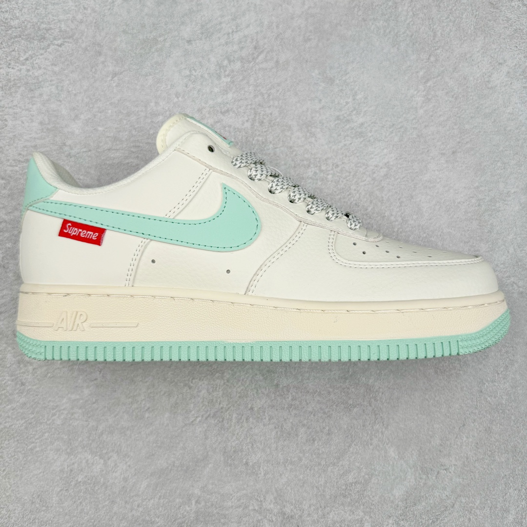 NK Air Force 1´07 Low 空军一号低帮百搭休闲运动板鞋 HD1968-023 柔软、弹性十足的缓震性能和出色的中底设计 横跨复古与现代的外型结合 造就出风靡全球 三十多年的Force 1 直到今天还深受青睐 尺码：36 36.5 37.5 38 38.5 39 40 40.5 41 42 42.5 43 44 44.5 45-选品中心