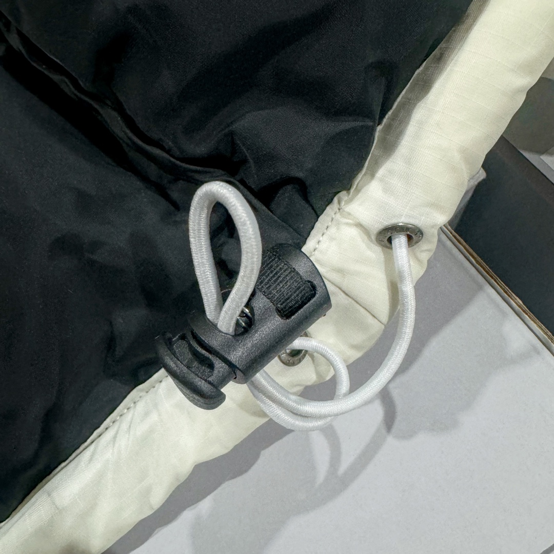 图片[14]-超强福利 硬货特价 𝗧𝗵𝗲 𝗡𝗼𝗿𝘁𝗵 𝗙𝗮𝗰𝗲｜北面1996 Nuptse 经典款羽绒服（美版·男女同款）（福利版 支持售后） 现货操作 全码入库 用短袖的价格买羽绒服 ◽尺码：XS / S / M / L / XL / XXL ◽颜色：8个配色-选品中心