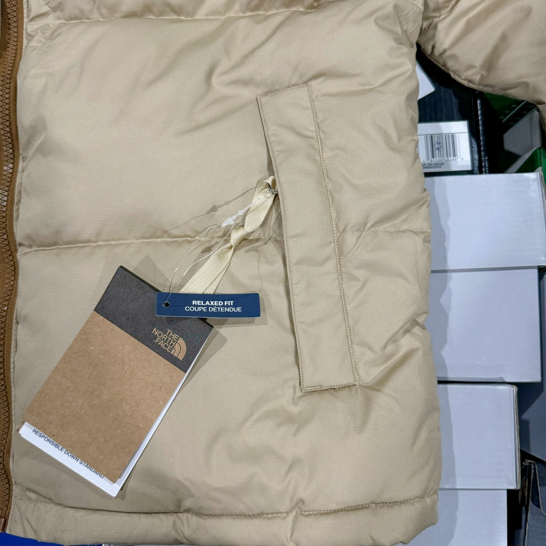图片[14]-超强福利 硬货特价 𝗧𝗵𝗲 𝗡𝗼𝗿𝘁𝗵 𝗙𝗮𝗰𝗲｜北面1996 Nuptse 经典款羽绒服（美版·男女同款）（福利版 支持售后） 现货操作 全码入库 用短袖的价格买羽绒服 ◽尺码：XS / S / M / L / XL / XXL ◽颜色：8个配色-选品中心