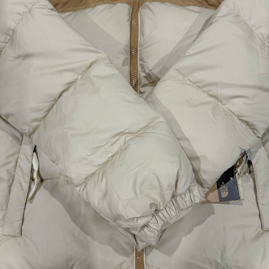 图片[13]-超强福利 硬货特价 𝗧𝗵𝗲 𝗡𝗼𝗿𝘁𝗵 𝗙𝗮𝗰𝗲｜北面1996 Nuptse 经典款羽绒服（美版·男女同款）（福利版 支持售后） 现货操作 全码入库 用短袖的价格买羽绒服 ◽尺码：XS / S / M / L / XL / XXL ◽颜色：8个配色-选品中心