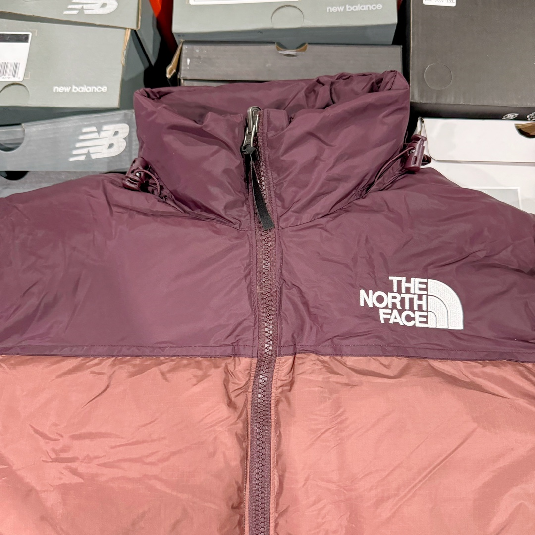 图片[16]-超强福利 硬货特价 𝗧𝗵𝗲 𝗡𝗼𝗿𝘁𝗵 𝗙𝗮𝗰𝗲｜北面1996 Nuptse 经典款羽绒服（美版·男女同款）（福利版 支持售后） 现货操作 全码入库 用短袖的价格买羽绒服 ◽尺码：XS / S / M / L / XL / XXL ◽颜色：8个配色-选品中心