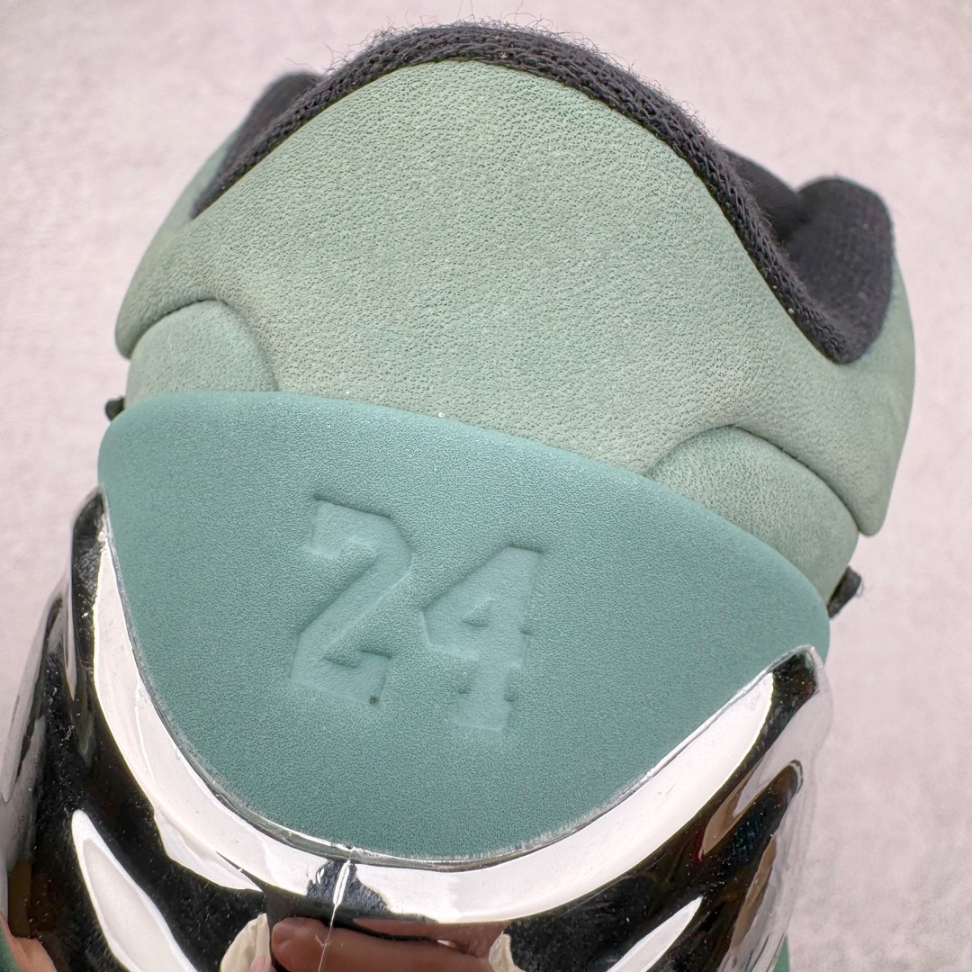 图片[18]-＃JC纯原 NK Zoom Kobe 4 科比四代 父亲节绿色 FQ3545-300 一个月返厂/换新售后服务 支持各种实战 全套原纸板楦头开发 原档数据私模唯一正确组合大底 高压Zoom Turbo气垫➕后掌EVA缓震 实战配置直接拉满 原楦纸板开发 鞋身流线型、后跟塑形 区分土肥圆 原档数据3D打印 鞋面细节匹配原版 全身鞋材卡料色独家定制 正确喷漆 SWOOSH NK专利Flyknit飞线科技 给予鞋身足够抗扭矩力 真实底模最大48.5 实战利器 尺码：40 40.5 41 42 42.5 43 44 44.5 45 46 47.5 48.5 （脚宽、脚胖 建议买大半码）-选品中心