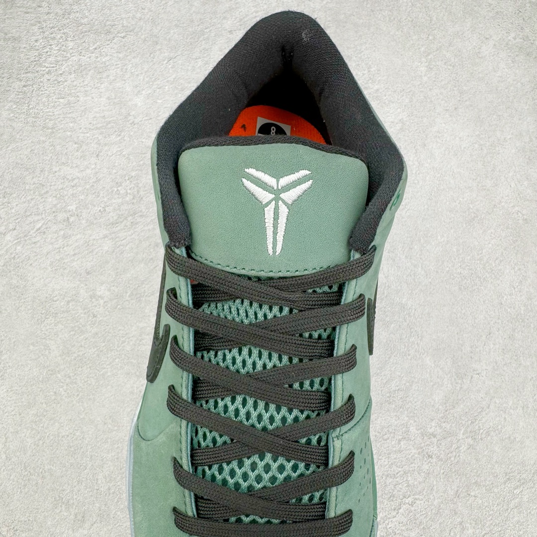 图片[5]-＃JC纯原 NK Zoom Kobe 4 科比四代 父亲节绿色 FQ3545-300 一个月返厂/换新售后服务 支持各种实战 全套原纸板楦头开发 原档数据私模唯一正确组合大底 高压Zoom Turbo气垫➕后掌EVA缓震 实战配置直接拉满 原楦纸板开发 鞋身流线型、后跟塑形 区分土肥圆 原档数据3D打印 鞋面细节匹配原版 全身鞋材卡料色独家定制 正确喷漆 SWOOSH NK专利Flyknit飞线科技 给予鞋身足够抗扭矩力 真实底模最大48.5 实战利器 尺码：40 40.5 41 42 42.5 43 44 44.5 45 46 47.5 48.5 （脚宽、脚胖 建议买大半码）-选品中心