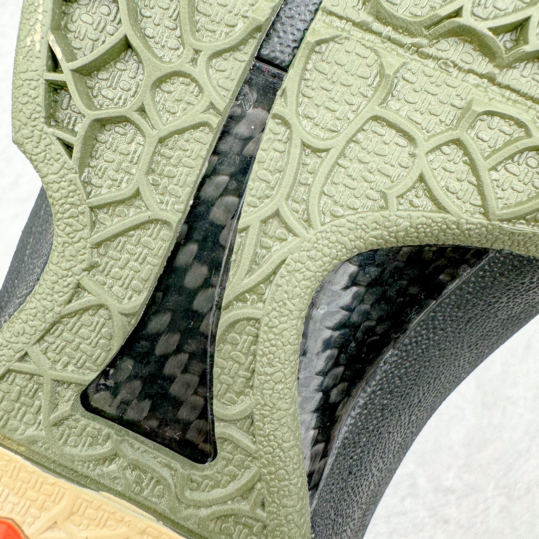图片[19]-＃JC纯原 NK Zoom Kobe 6 Protro 科比六代 军绿迷彩 FQ3546-001 全套原纸板楦头开发 确保原汁原味 完美呈现版型 一比一鞋头弧度高度鞋身弧度 细节品控鞋型完美 原厂TPU网格鞋带扣 正确内里网布 前后气垫加持 信仰绝不减配 全鞋身材料卡色独家定制 SWOOSH 蛇鳞 正确珠光效果（内嵌珍珠粉）独家前掌Zoom Turbo 后掌马蹄Zoom缓震 内置全真动态飞线 独家复刻U型缓震垫带独立钢印 十年情怀 这里完美落地 偏小半码 尺码：40 40.5 41 42 42.5 43 44 44.5 45 46 47.5 48.5-选品中心