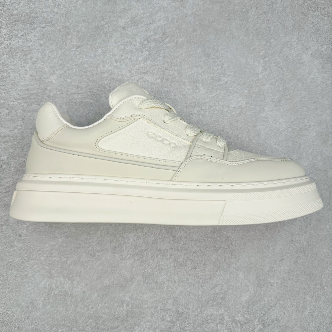 ECCO爱步厚底板鞋男2024四季新款真皮小白鞋 时尚简约 百搭运动休闲鞋 臻选牛皮柔软透气 采用牛皮和柔软织物衬里 提供舒适透气的穿着体验 简约系带设计,可自由调节松紧 随时随地自在出行 拼色设计为整体造型增添活力 时尚随搭 橡胶大底,轻盈缓震,舒适回弹,抓地耐磨 增高厚底 轻松成为街头焦点 尺码:38 39 40 41 42 43(皮鞋码)-选品中心