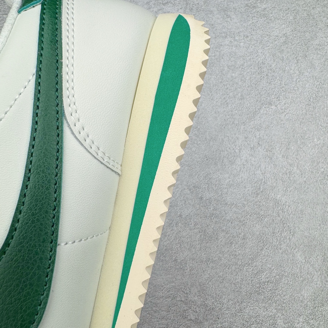 图片[13]-＃JC纯原 NK Classic Cortez Leather 阿甘复古初代皮革慢跑鞋 DN1791-101 实体平台指令订单 全套原纸板楦头开发 原厂数据大底磨具 一比一鞋头弧度高度鞋身弧度 细节品控鞋型随意对比 正确烫金高频细节 公司级标准检验QC 区分市面一切版本 完美复刻阿甘复古鞋型 尺码：35.5 36 36.5 37.5 38 38.5 39 40 40.5 41 42 42.5 43 44 45-选品中心