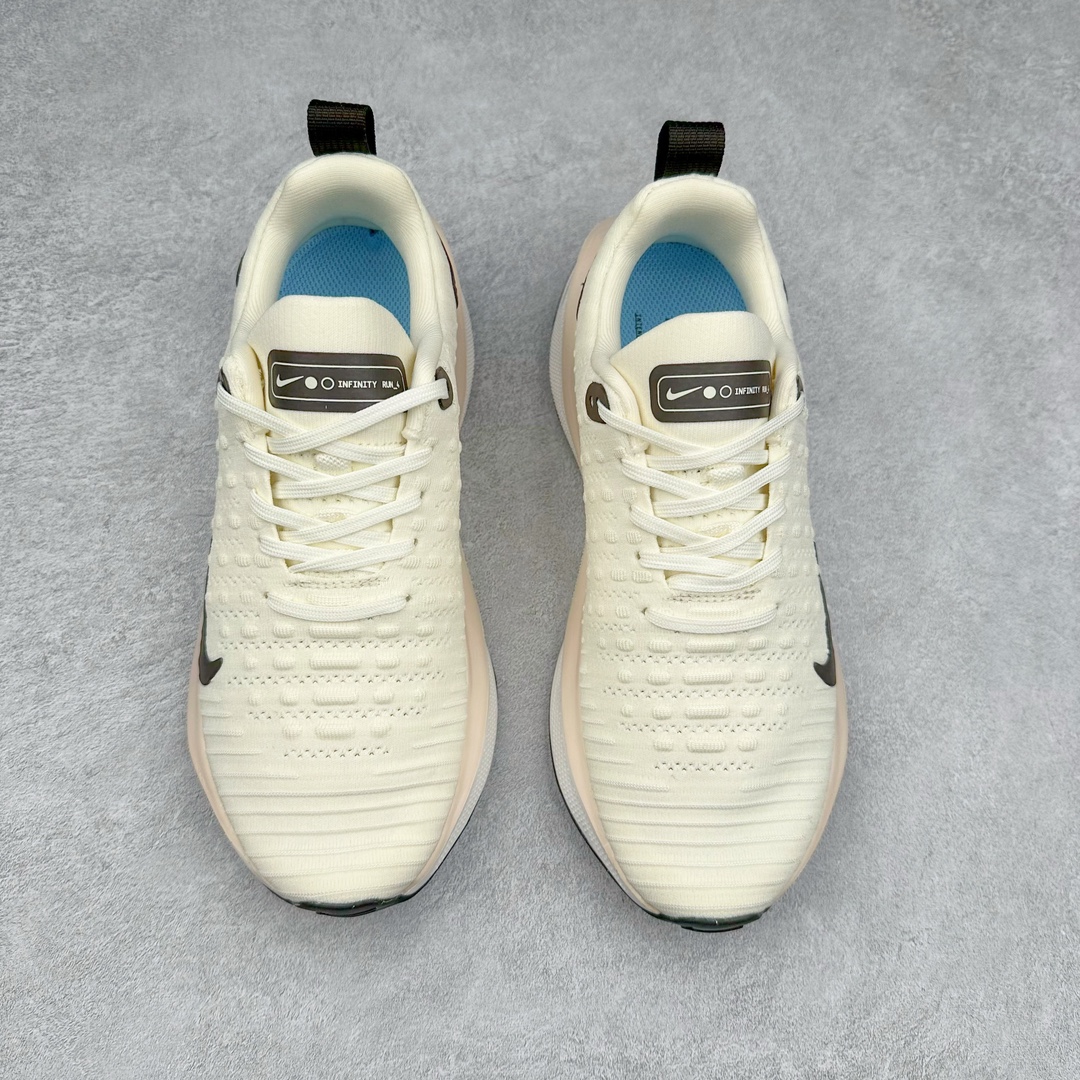 图片[2]-NK ZoomX Invincible Run Flyknit FK4 不可战胜4代系列轻量飞织低帮休闲运动慢跑鞋 DR2665-102 此鞋专为短跑运动员而生 是为 5 至 10 公里距离的赛事和训练打造 整体设计采用流线型的轻质工程网眼材质构成鞋面 并与其他 Running 旗舰鞋款同样搭载全脚掌 ZoomX 缓冲中底 搭配 Pebax 物料与橡胶外底 ZoomX StreakFly 首发配色以Prototype呈现 其灵感是来自开发期间的磨损测试 透过编号的标记与内侧的预期跑步距离突出研发过程 尺码：36 36.5 37.5 38 38.5 39 40 40.5 41 42 42.5 43 44 44.5 45-选品中心