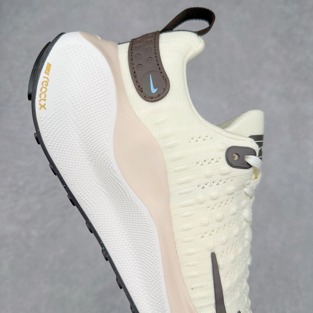 图片[6]-NK ZoomX Invincible Run Flyknit FK4 不可战胜4代系列轻量飞织低帮休闲运动慢跑鞋 DR2665-102 此鞋专为短跑运动员而生 是为 5 至 10 公里距离的赛事和训练打造 整体设计采用流线型的轻质工程网眼材质构成鞋面 并与其他 Running 旗舰鞋款同样搭载全脚掌 ZoomX 缓冲中底 搭配 Pebax 物料与橡胶外底 ZoomX StreakFly 首发配色以Prototype呈现 其灵感是来自开发期间的磨损测试 透过编号的标记与内侧的预期跑步距离突出研发过程 尺码：36 36.5 37.5 38 38.5 39 40 40.5 41 42 42.5 43 44 44.5 45-选品中心