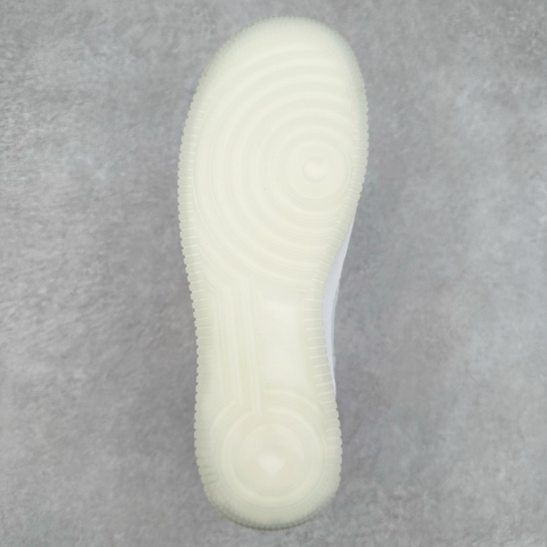 图片[9]-NK Air Force 1´07 Low 空军一号低帮百搭休闲运动板鞋 HQ3461-191 柔软、弹性十足的缓震性能和出色的中底设计 横跨复古与现代的外型结合 造就出风靡全球 三十多年的Force 1 直到今天还深受青睐 尺码：36 36.5 37.5 38 38.5 39 40 40.5 41 42 42.5 43 44 44.5 45-选品中心