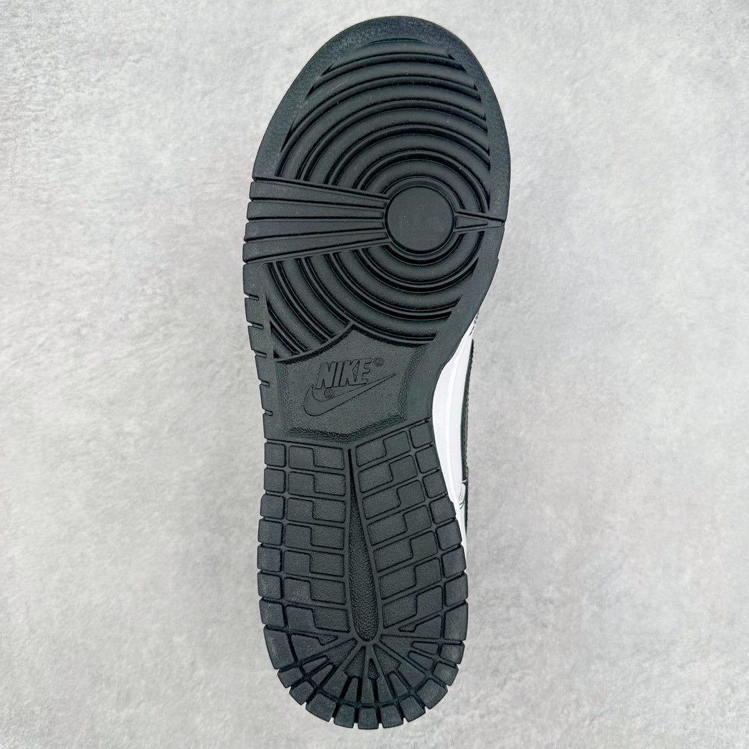 图片[9]-NK Dunk Low 定制配色 DD1391-100 大厂出品 极力推荐 原装头层材料 独家版型蒸餾加工帶來的是更好的视觉和脚感体验大厂纯原品质出货 清洁度 电绣工艺 皮料切割干净无任何毛边 细节完美 尺码：36 36.5 37.5 38 38.5 39 40 40.5 41 42 42.5 43 44 44.5 45 46 47.5-选品中心