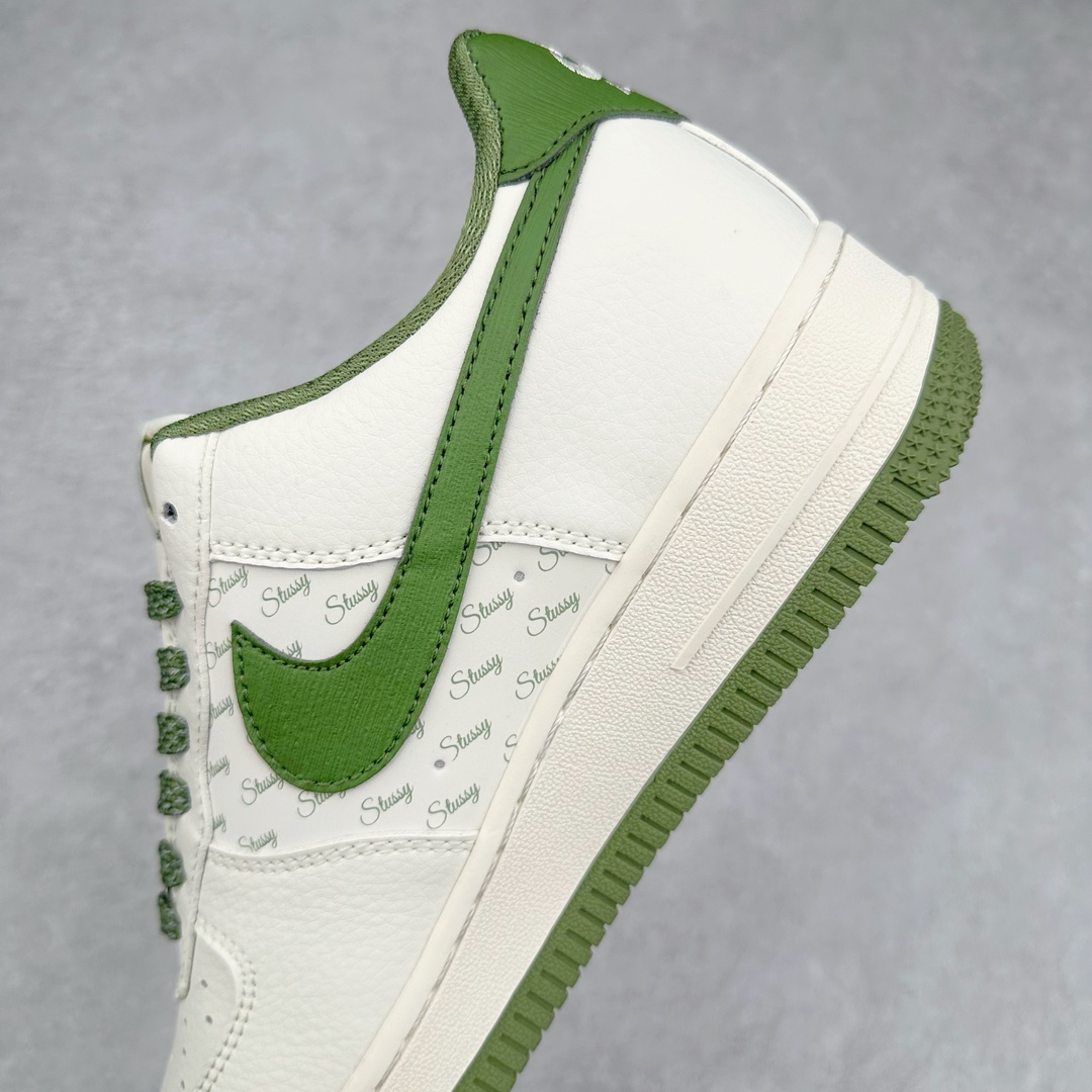 图片[7]-NK Air Force 1´07 Low 空军一号低帮百搭休闲运动板鞋 XZ3328-003 柔软、弹性十足的缓震性能和出色的中底设计 横跨复古与现代的外型结合 造就出风靡全球 三十多年的Force 1 直到今天还深受青睐 尺码：36 36.5 37.5 38 38.5 39 40 40.5 41 42 42.5 43 44 44.5 45-选品中心