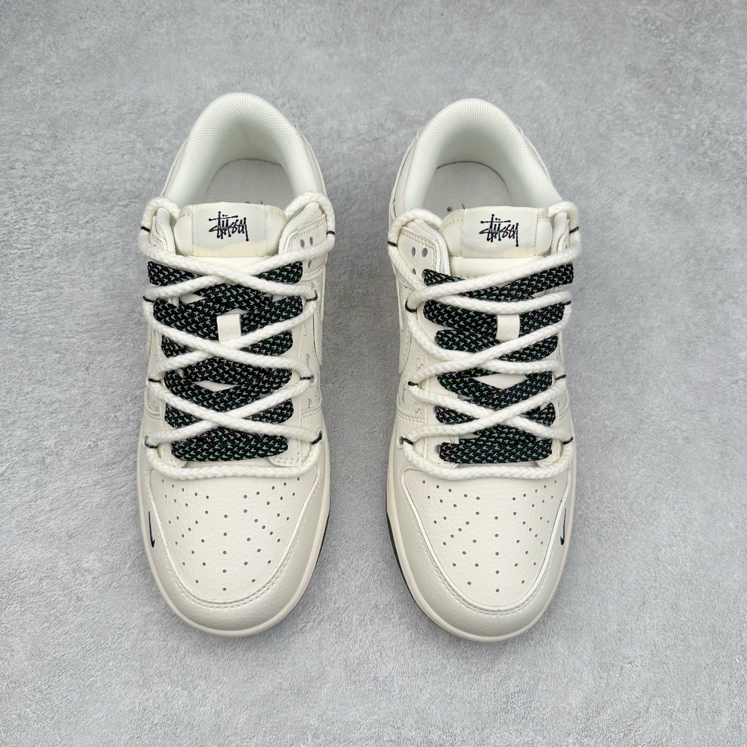 图片[2]-NK Dunk Low 定制配色 SJ2068-276 大厂出品 极力推荐 原装头层材料 独家版型蒸餾加工帶來的是更好的视觉和脚感体验大厂纯原品质出货 清洁度 电绣工艺 皮料切割干净无任何毛边 细节完美 尺码：36 36.5 37.5 38 38.5 39 40 40.5 41 42 42.5 43 44 44.5 45 46 47.5-选品中心