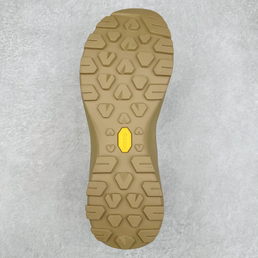 图片[9]-＃纯原 Arcteryx Vertex Alpine GTX阿尔卑斯山顶峰系列低帮越野徒步户外运动登山运动鞋 这款GORE-TEX鞋履适合希望在技术路线上更快前进的山地跑步者穿着，无需担心地形条件如何。中底的Rocker Geometry几何结构设计带来推进力，并采用InFuse材料制成，这是一种轻质、高响应性的EVA和聚烯烃合成材料，可提供回弹并吸收冲击力。抓地平稳的Vibram Megagrip外底采用LITEBASE技术，在减轻重量的同时不影响性能，而多向凸耳花纹设计带来更强的抓地力。鞋身贴合包裹脚部，针织鞋领可阻挡碎屑进鞋。尺码：39-44-选品中心