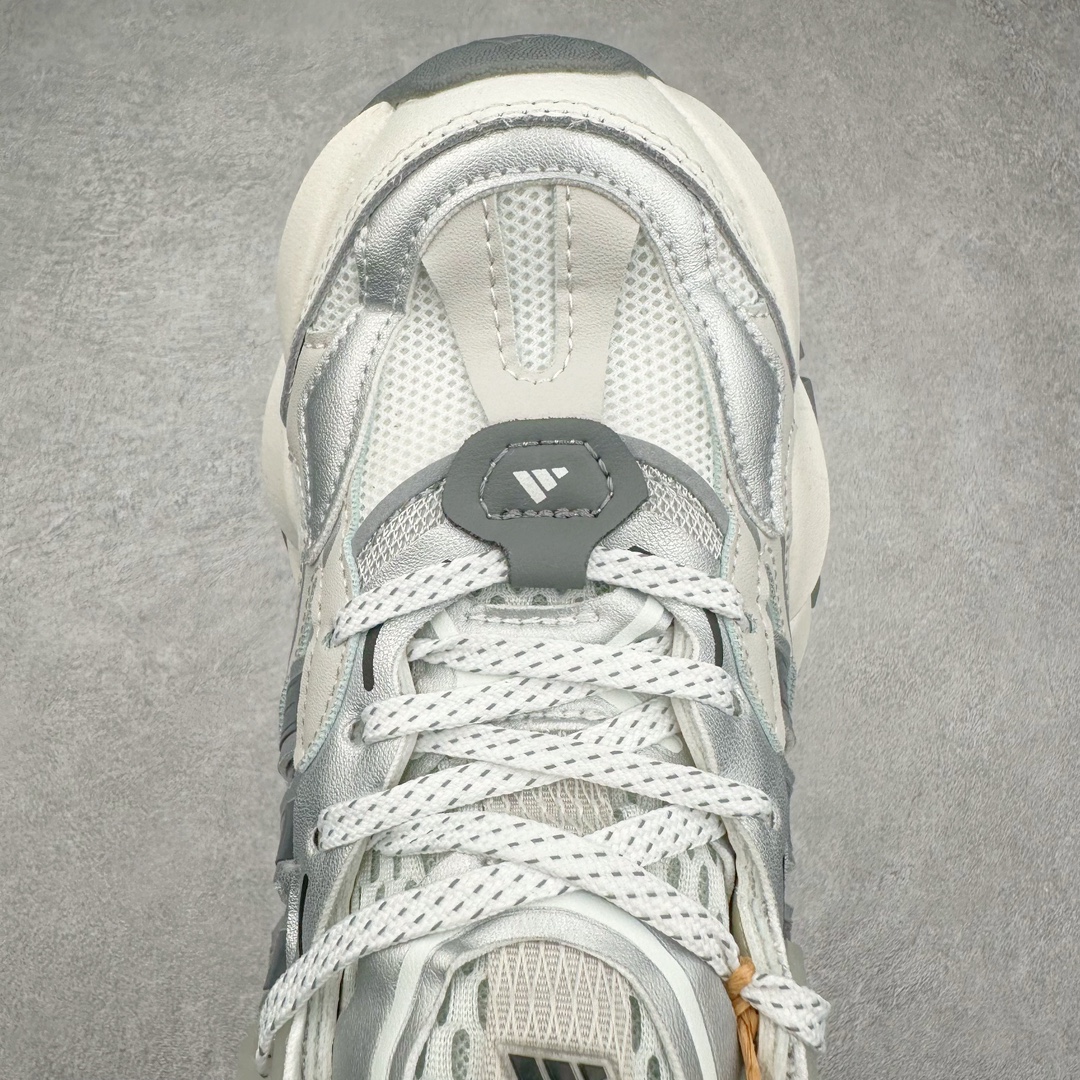 图片[4]-AD XLG Runner Deluxe 跑步者豪华版系列低帮厚底增高老爹风复古缓震休闲运动慢跑鞋 自从阿迪达斯和巴黎世家合作后，没少出双方联名的平替。结果根据最新情报，阿迪现在已经把手伸到了巴家爆款3XL的身上，新鞋Xlg Runner Deluxe实物曝光，emm，鞋款整体一眼丁真是巴黎世家Track＋3XL大底的缝合怪版本，要不是鞋侧明晃晃的adidas三道杠Logo，估计各位看了都得蒙。这波不能说是完全复制巴黎世家，但也多少有点借鉴的味道了。新鞋基本就是在阿迪经典\\\”Climacool\\\”鞋款的基础上，升级了Boots大底以及加入了\\\”巴味\\\”设计元素…尺码：35 36 36⅔ 37⅓ 38 38⅔ 39⅓ 40 40⅔ 41⅓ 42 42⅔ 43⅓ 44 44⅔ 45 46-选品中心