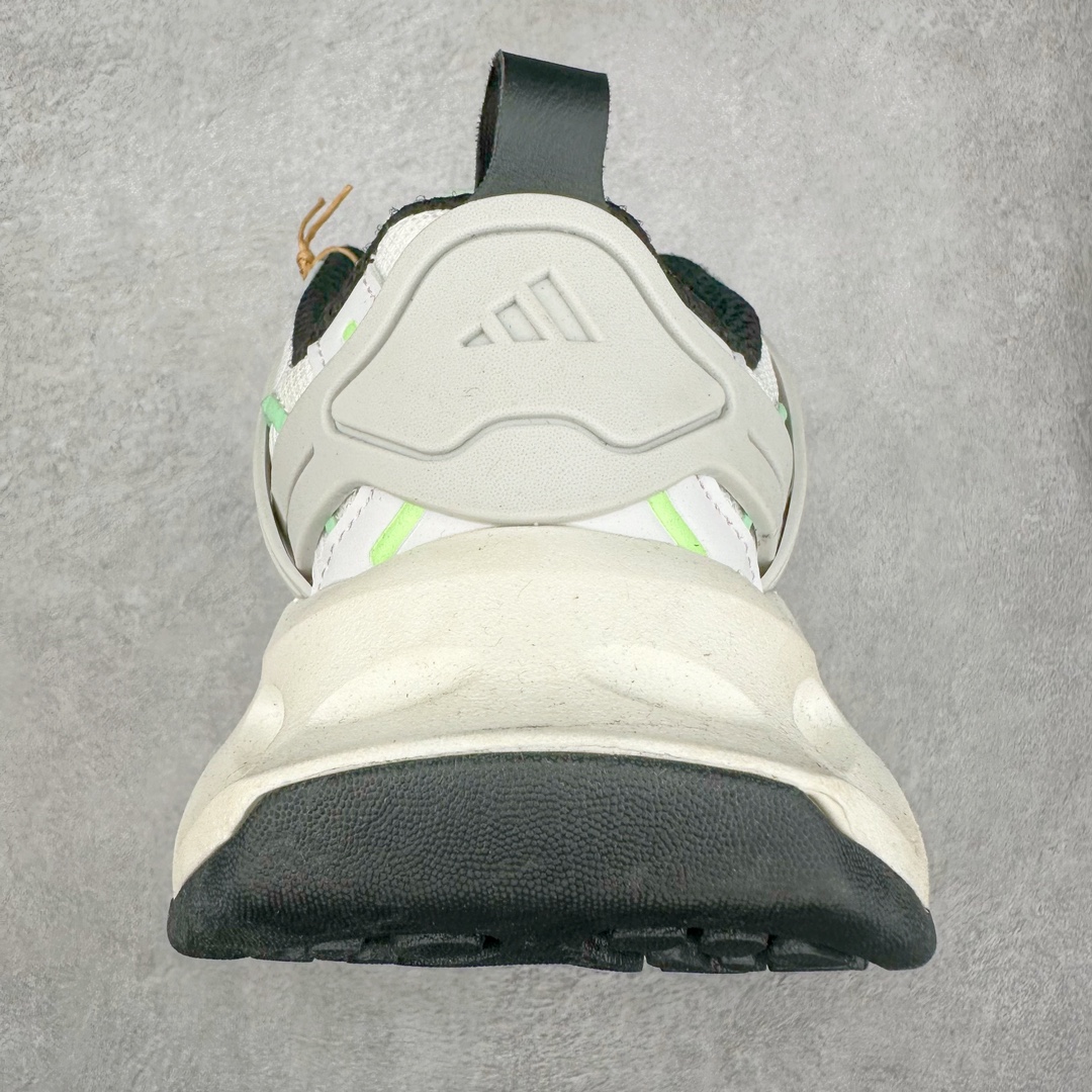 图片[8]-AD XLG Runner Deluxe 跑步者豪华版系列低帮厚底增高老爹风复古缓震休闲运动慢跑鞋 自从阿迪达斯和巴黎世家合作后，没少出双方联名的平替。结果根据最新情报，阿迪现在已经把手伸到了巴家爆款3XL的身上，新鞋Xlg Runner Deluxe实物曝光，emm，鞋款整体一眼丁真是巴黎世家Track＋3XL大底的缝合怪版本，要不是鞋侧明晃晃的adidas三道杠Logo，估计各位看了都得蒙。这波不能说是完全复制巴黎世家，但也多少有点借鉴的味道了。新鞋基本就是在阿迪经典\\\”Climacool\\\”鞋款的基础上，升级了Boots大底以及加入了\\\”巴味\\\”设计元素…尺码：35 36 36⅔ 37⅓ 38 38⅔ 39⅓ 40 40⅔ 41⅓ 42 42⅔ 43⅓ 44 44⅔ 45 46-选品中心