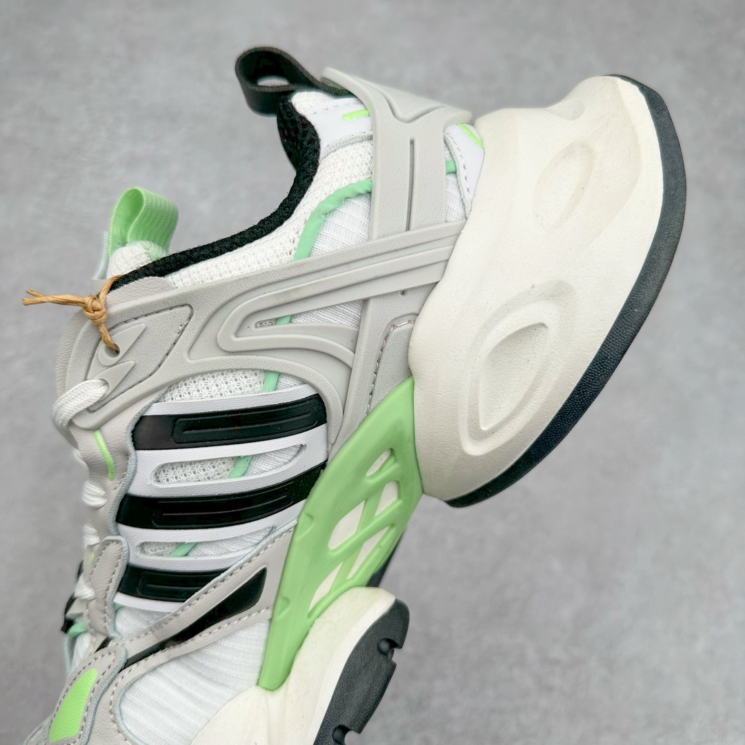 图片[7]-AD XLG Runner Deluxe 跑步者豪华版系列低帮厚底增高老爹风复古缓震休闲运动慢跑鞋 自从阿迪达斯和巴黎世家合作后，没少出双方联名的平替。结果根据最新情报，阿迪现在已经把手伸到了巴家爆款3XL的身上，新鞋Xlg Runner Deluxe实物曝光，emm，鞋款整体一眼丁真是巴黎世家Track＋3XL大底的缝合怪版本，要不是鞋侧明晃晃的adidas三道杠Logo，估计各位看了都得蒙。这波不能说是完全复制巴黎世家，但也多少有点借鉴的味道了。新鞋基本就是在阿迪经典\\\”Climacool\\\”鞋款的基础上，升级了Boots大底以及加入了\\\”巴味\\\”设计元素…尺码：35 36 36⅔ 37⅓ 38 38⅔ 39⅓ 40 40⅔ 41⅓ 42 42⅔ 43⅓ 44 44⅔ 45 46-选品中心