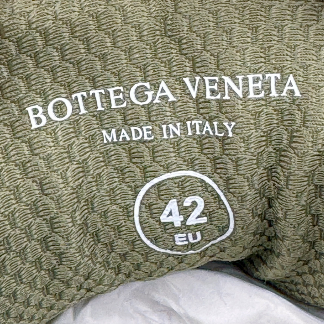 图片[12]-＃GD广顶 BOTTEGA VENETA Orbit Runner BV葆蝶家时尚休闲王一博同款老爹鞋运动鞋 原版开发 一比一打造 相似度百分之99以上 市场一梯队级别品质 区别市场任何标文顶级品质版本 采用轻质科技网布面料 搭配几何图案设计橡胶外底 王炸系列 高版本 认准套包工艺 实际增高很多哦 还是一样显腿细非常nice 耐玩耐造 对标对版 套包鞋工艺 认准高版本 大底选用拼色TPU大底 配置原版包装 尺码：35 36 37 38 39 40 41 42 43 44 45-选品中心