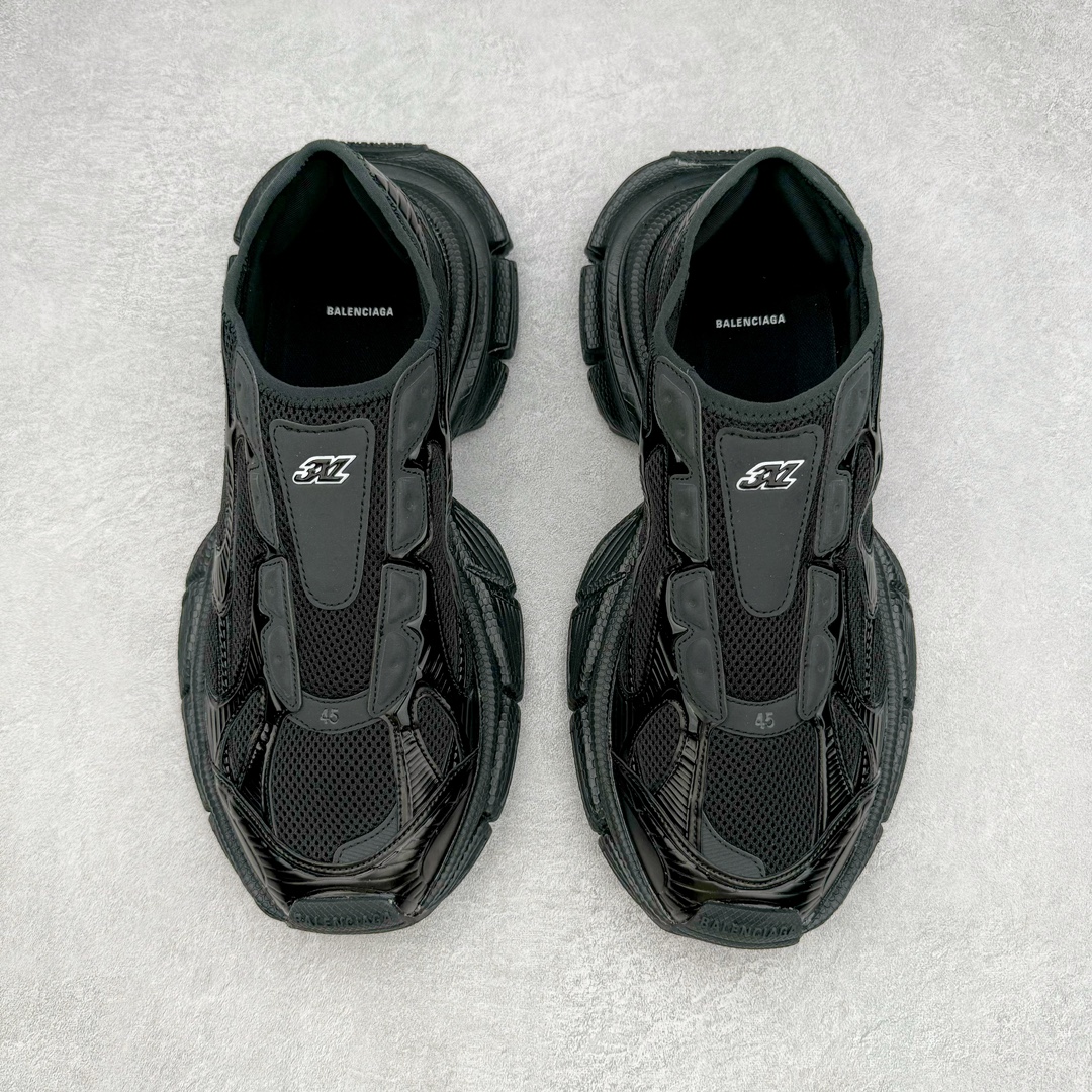 图片[2]-＃VG零售版 BALENCIAGA 3XL Sneakers 巴黎世家十代网布系带一脚蹬低帮走秀复古老爹鞋 全套原纸板楦头开发 最原汁原味的灵魂版型 全鞋荧光划线卡点 胶水把控整洁度追求极致完美 每一双都是工艺品 多重QC质检 超越公司货的品控标准 实实在在的免检产品 原盒原配 正确字体电绣 粗细、位置、大小正确 侧边TPU 透气孔匹配意产原版 正确分离大底 TPU软底 原版一致大底LOGO 立体感十足 原厂皮料水洗做旧 采购原厂网纱 不含皮革 网布材料和聚氨酯 磨损效果 鞋头边缘和后帮 Balenciaga 徽标 鞋面和后跟凸印尺码 鞋舌 3XL 橡胶品牌标识和反光细节 鞋帮拉袢和鞋舌拉祥 配反光细节 备用鞋带在鞋履前侧 可在穿着前取下 便于不同造型搭配 正常尺码 尺码：35 36 37 38 39 40 41 42 43 44 45 46-选品中心