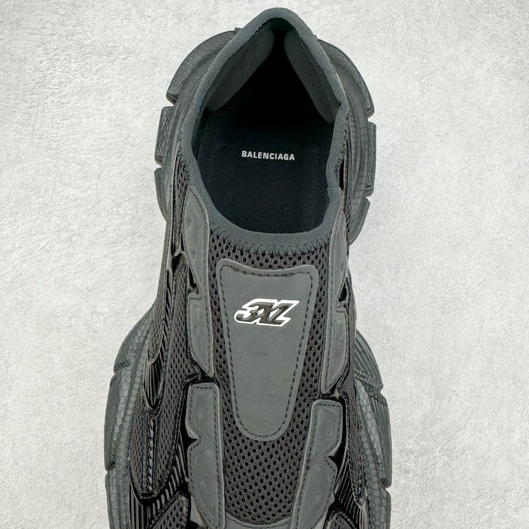图片[5]-＃VG零售版 BALENCIAGA 3XL Sneakers 巴黎世家十代网布系带一脚蹬低帮走秀复古老爹鞋 全套原纸板楦头开发 最原汁原味的灵魂版型 全鞋荧光划线卡点 胶水把控整洁度追求极致完美 每一双都是工艺品 多重QC质检 超越公司货的品控标准 实实在在的免检产品 原盒原配 正确字体电绣 粗细、位置、大小正确 侧边TPU 透气孔匹配意产原版 正确分离大底 TPU软底 原版一致大底LOGO 立体感十足 原厂皮料水洗做旧 采购原厂网纱 不含皮革 网布材料和聚氨酯 磨损效果 鞋头边缘和后帮 Balenciaga 徽标 鞋面和后跟凸印尺码 鞋舌 3XL 橡胶品牌标识和反光细节 鞋帮拉袢和鞋舌拉祥 配反光细节 备用鞋带在鞋履前侧 可在穿着前取下 便于不同造型搭配 正常尺码 尺码：35 36 37 38 39 40 41 42 43 44 45 46-选品中心