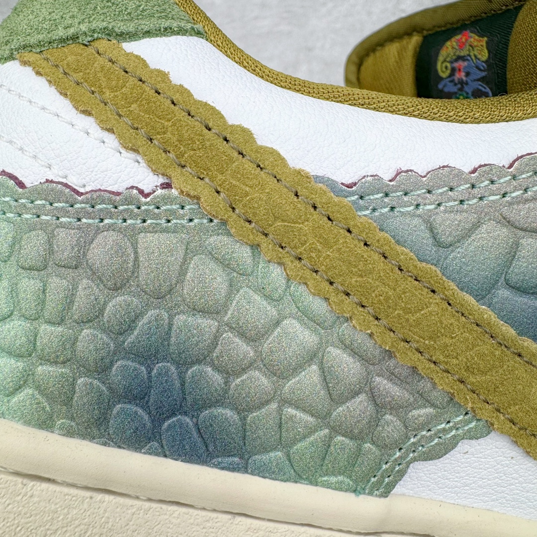 图片[17]-＃S2纯原 Alexis Sablone x NK Dunk SB Low AS联名变色龙蜥蜴 HJ3386-300 独家原厂航空铝磨具打磨大底 鞋头坡度极致还原 原盒原配 圈内天花板工艺 原厂冲刀 超高清洁度 全鞋零毛边皮料切割 全套原楦原模倾力打造完美版型 采用原厂百宏鞋带以及原厂百宏织唛舌标 内标可供原厂几率过验 原厂中底布黄色点胶 原厂中底布拉帮走线遵循公司‼️尺码：36 36.5 37.5 38 38.5 39 40 40.5 41 42 42.5 43 44 44.5 45 46 47.5-选品中心
