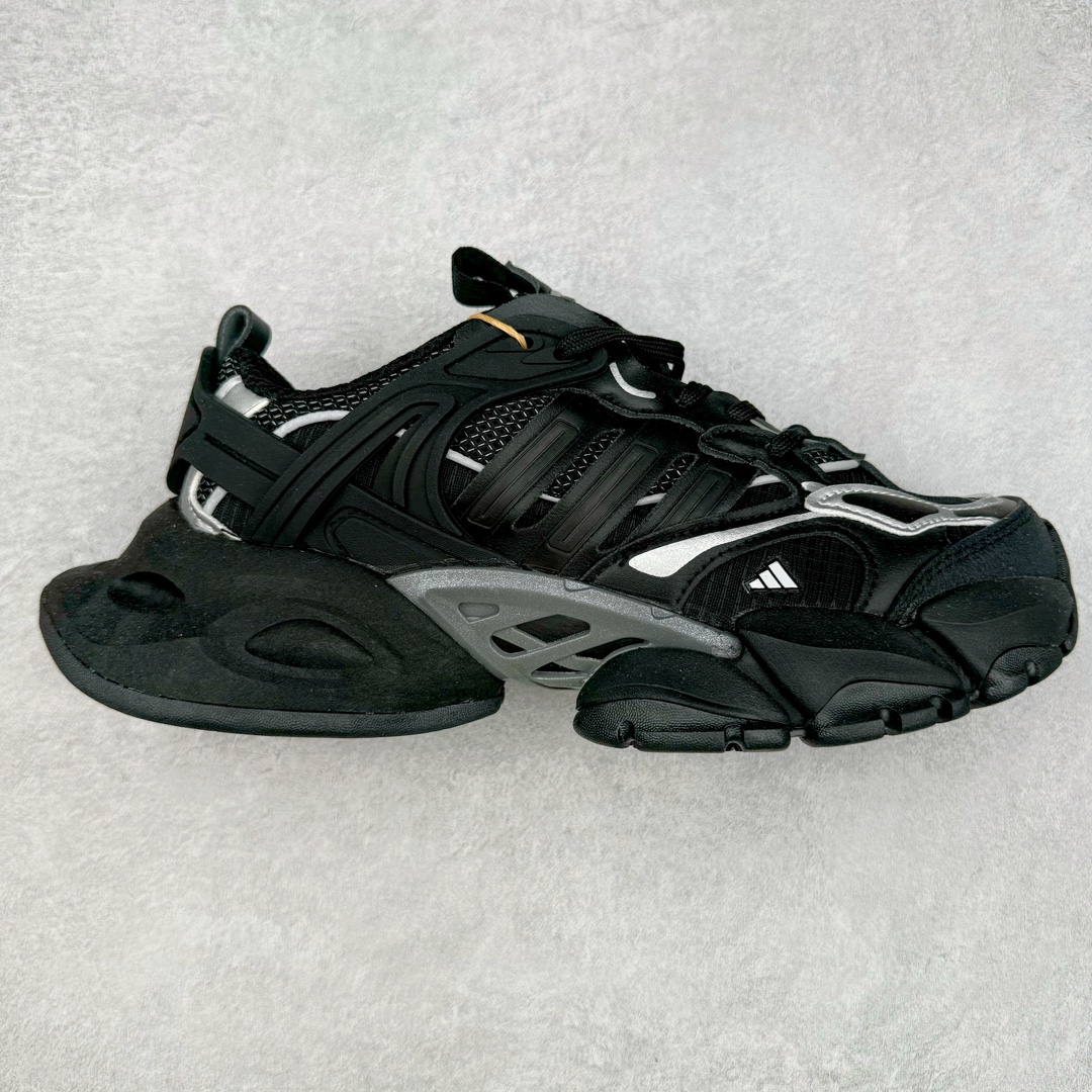 图片[4]-AD XLG Runner Deluxe 跑步者豪华版系列低帮厚底增高老爹风复古缓震休闲运动慢跑鞋 自从阿迪达斯和巴黎世家合作后，没少出双方联名的平替。结果根据最新情报，阿迪现在已经把手伸到了巴家爆款3XL的身上，新鞋Xlg Runner Deluxe实物曝光，emm，鞋款整体一眼丁真是巴黎世家Track＋3XL大底的缝合怪版本，要不是鞋侧明晃晃的adidas三道杠Logo，估计各位看了都得蒙。这波不能说是完全复制巴黎世家，但也多少有点借鉴的味道了。新鞋基本就是在阿迪经典\\\”Climacool\\\”鞋款的基础上，升级了Boots大底以及加入了\\\”巴味\\\”设计元素…尺码：35 36 36⅔ 37⅓ 38 38⅔ 39⅓ 40 40⅔ 41⅓ 42 42⅔ 43⅓ 44 44⅔ 45 46-选品中心