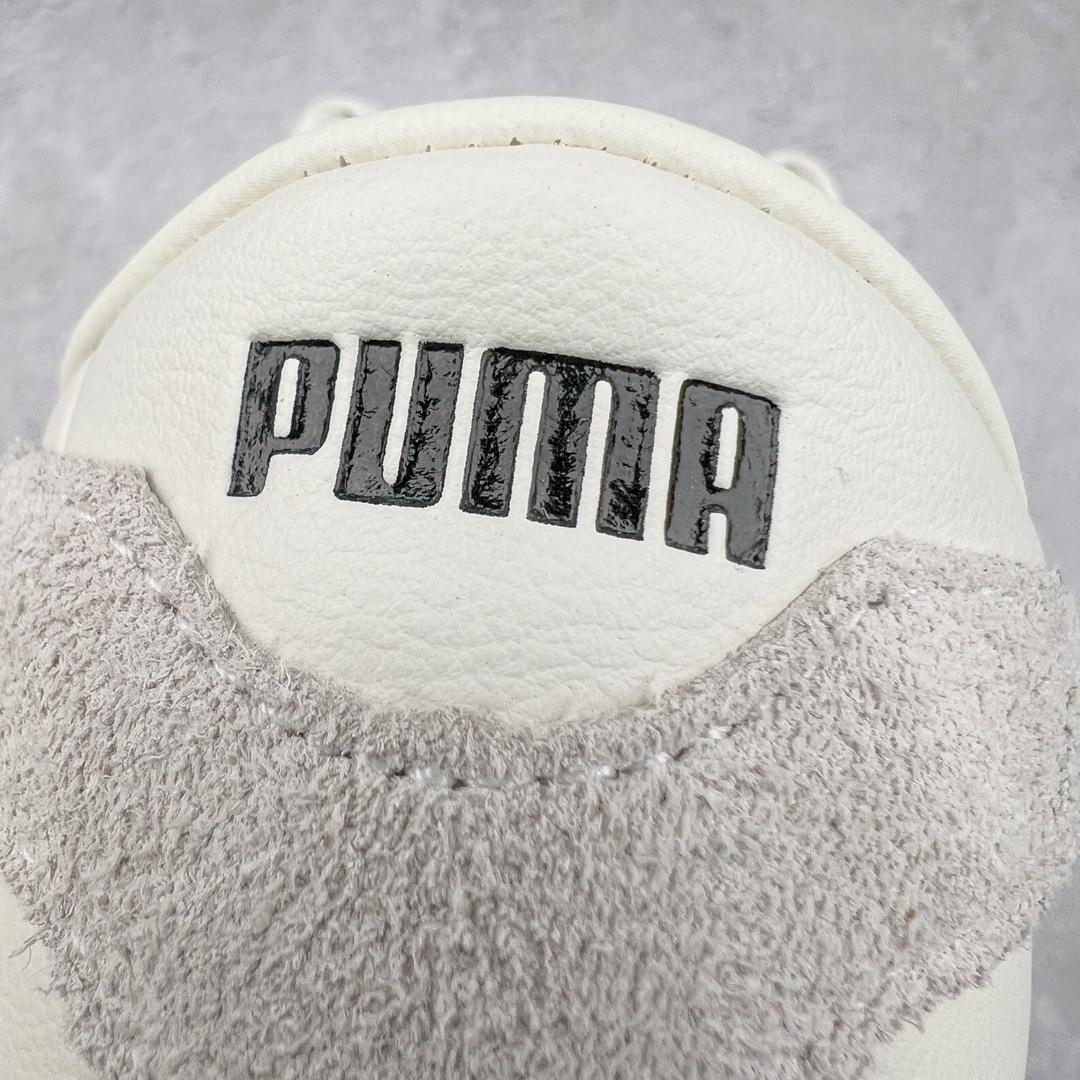 图片[16]-＃HP PUMA Bella UT Low 彪马贝拉UT系列低帮薄底德训复古风经典百搭休闲慢跑鞋 继将 Speedcat OG 带回后，近日 Puma 再以品牌档案室的经典鞋型 Bella OG 为蓝本，推出契合时下薄底球鞋趋势的 Bella UT 鞋款。自 21 世纪初问世以来，Bella OG 鞋型以其独特的薄底设计和上翻外底设计收获了众多年轻拥趸，更是 PUMA DNA 中不可磨灭的经典。此番重新推出的 Bella UT 鞋款，整体鞋面采用上乘皮革材质，并延续 Formstrip 设计语言；鞋头处采用精致的包头设计，搭配麂皮材质提升质感；鞋底部分保留 Bella 鞋款标志性的薄底和点状橡胶外底，上翘的设计包裹鞋面；鞋舌与鞋跟分别点缀美洲狮 Logo 与品牌字母 Logo。值得一提的是，本次 Bella UT 鞋款搭载 SOFTFOAM+ 鞋垫，兼顾美学设计与穿着舒适度。而配色上则提供白、黄、蓝、银、粉五款颜色。尺码：35.5 36 37 37.5 38 39 39.5 40 40.5 41 42 42.5 43 44 44.5 45-选品中心
