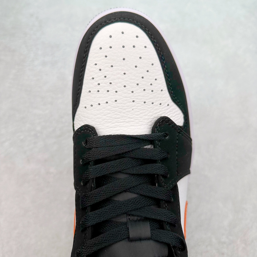 图片[4]-＃yh福利特价 Air Jordan AJ1 Mid 中帮系列 原厂内置全掌气垫 A模大底 头层小牛皮 鞋舌AJ原厂专用牛津布+AJ专用反口珍珠布+原厂无杂质高弹内里海棉 特殊封边弹力鞋带 头层牛皮 原鞋开模 拒绝公底 购置公司同步原材料 都有细节还原95% 原汁原味 忠于原版 尺码：36 36.5 37.5 38 38.5 39 40 40.5 41 42 42.5 43 44 44.5 45 46-选品中心