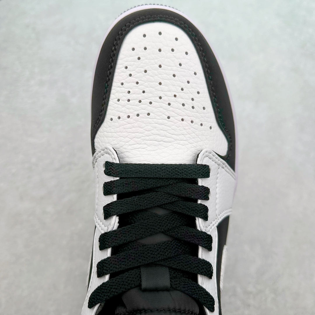 图片[4]-＃yh福利特价 Air Jordan AJ1 Mid 中帮系列 原厂内置全掌气垫 A模大底 头层小牛皮 鞋舌AJ原厂专用牛津布+AJ专用反口珍珠布+原厂无杂质高弹内里海棉 特殊封边弹力鞋带 头层牛皮 原鞋开模 拒绝公底 购置公司同步原材料 都有细节还原95% 原汁原味 忠于原版 尺码：36 36.5 37.5 38 38.5 39 40 40.5 41 42 42.5 43 44 44.5 45 46-选品中心