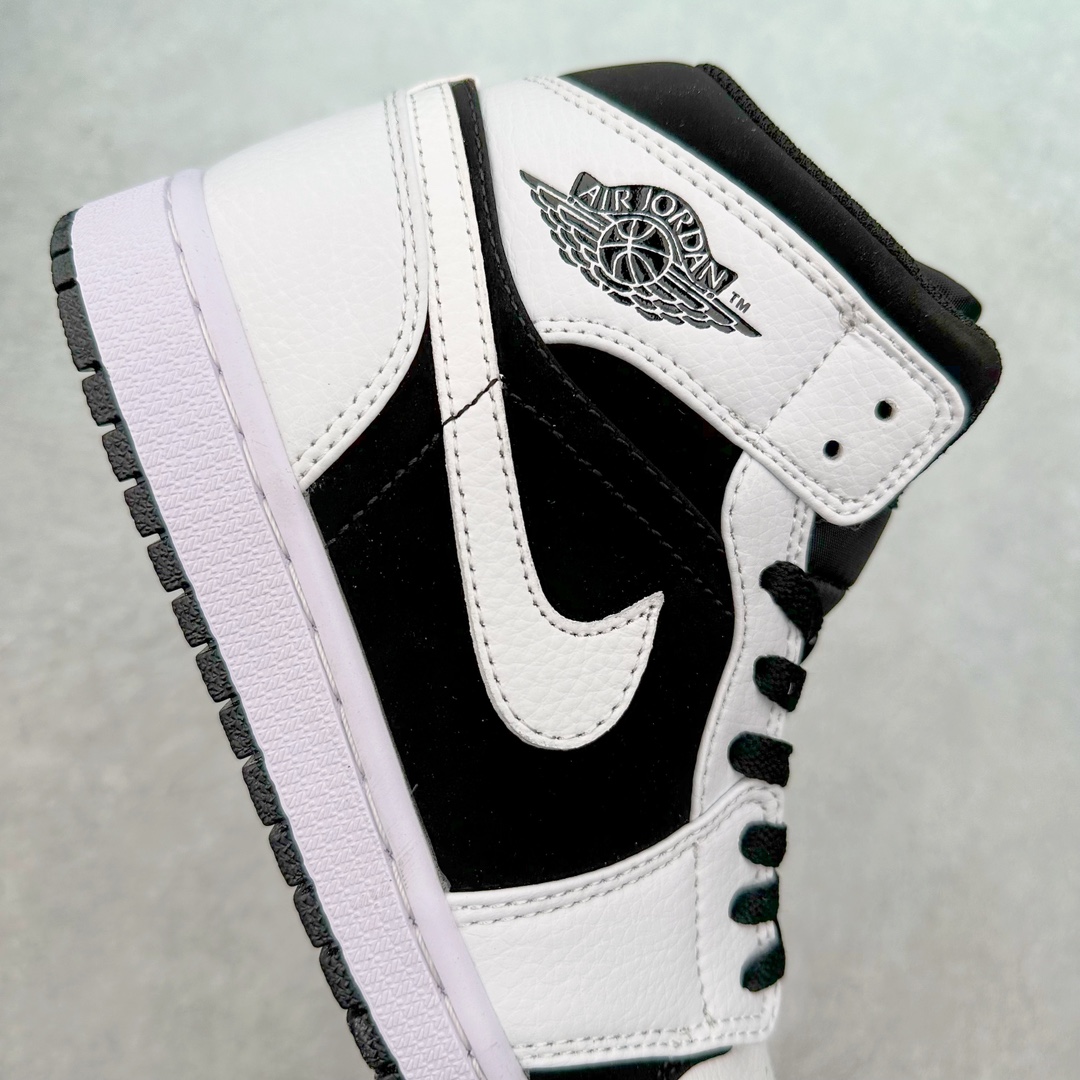 图片[6]-＃yh福利特价 Air Jordan AJ1 Mid 中帮系列 原厂内置全掌气垫 A模大底 头层小牛皮 鞋舌AJ原厂专用牛津布+AJ专用反口珍珠布+原厂无杂质高弹内里海棉 特殊封边弹力鞋带 头层牛皮 原鞋开模 拒绝公底 购置公司同步原材料 都有细节还原95% 原汁原味 忠于原版 尺码：36 36.5 37.5 38 38.5 39 40 40.5 41 42 42.5 43 44 44.5 45 46-选品中心