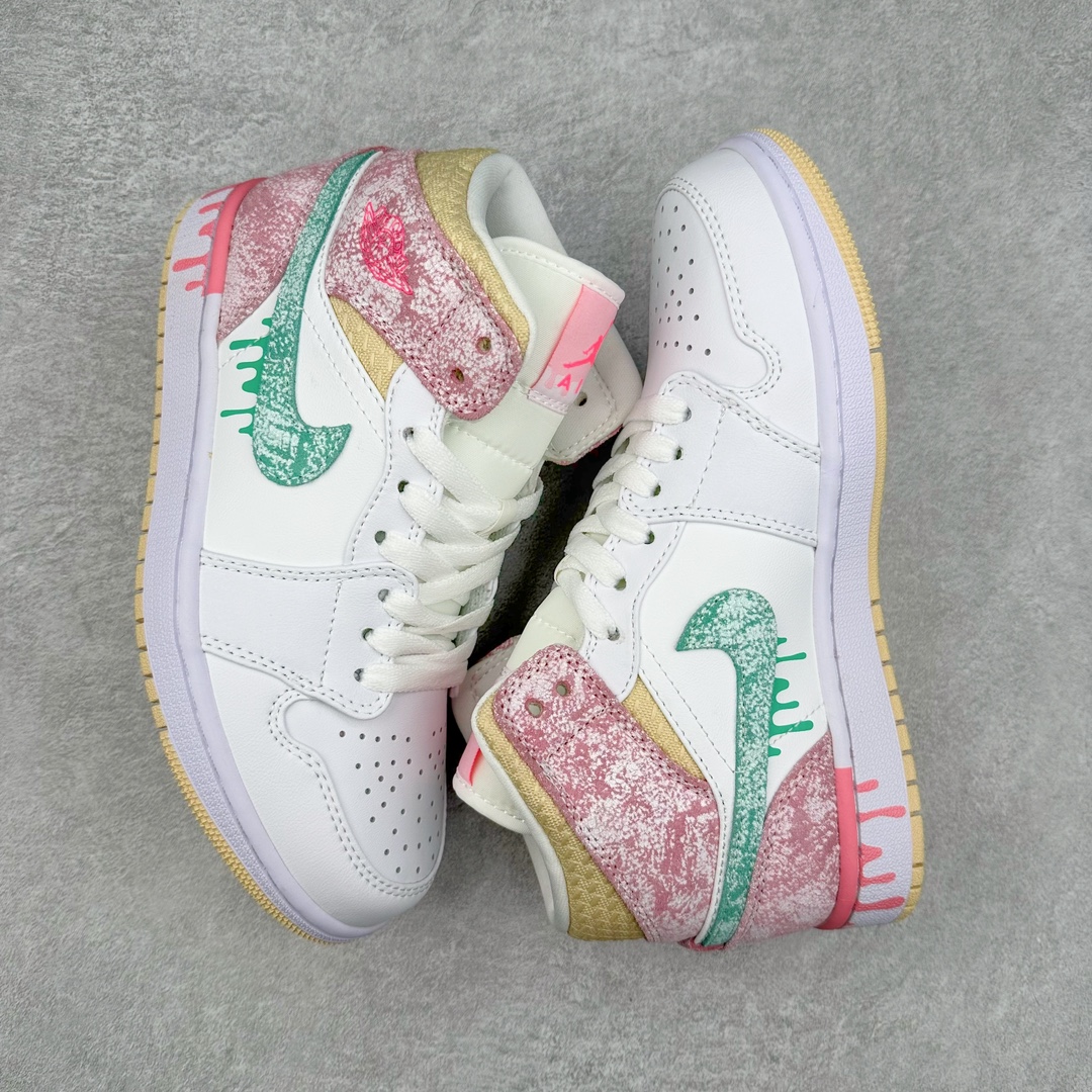 图片[3]-＃yh福利特价 Air Jordan AJ1 Mid 中帮系列 原厂内置全掌气垫 A模大底 头层小牛皮 鞋舌AJ原厂专用牛津布+AJ专用反口珍珠布+原厂无杂质高弹内里海棉 特殊封边弹力鞋带 头层牛皮 原鞋开模 拒绝公底 购置公司同步原材料 都有细节还原95% 原汁原味 忠于原版 尺码：36 36.5 37.5 38 38.5 39 40 40.5 41 42 42.5 43 44 44.5 45 46-选品中心