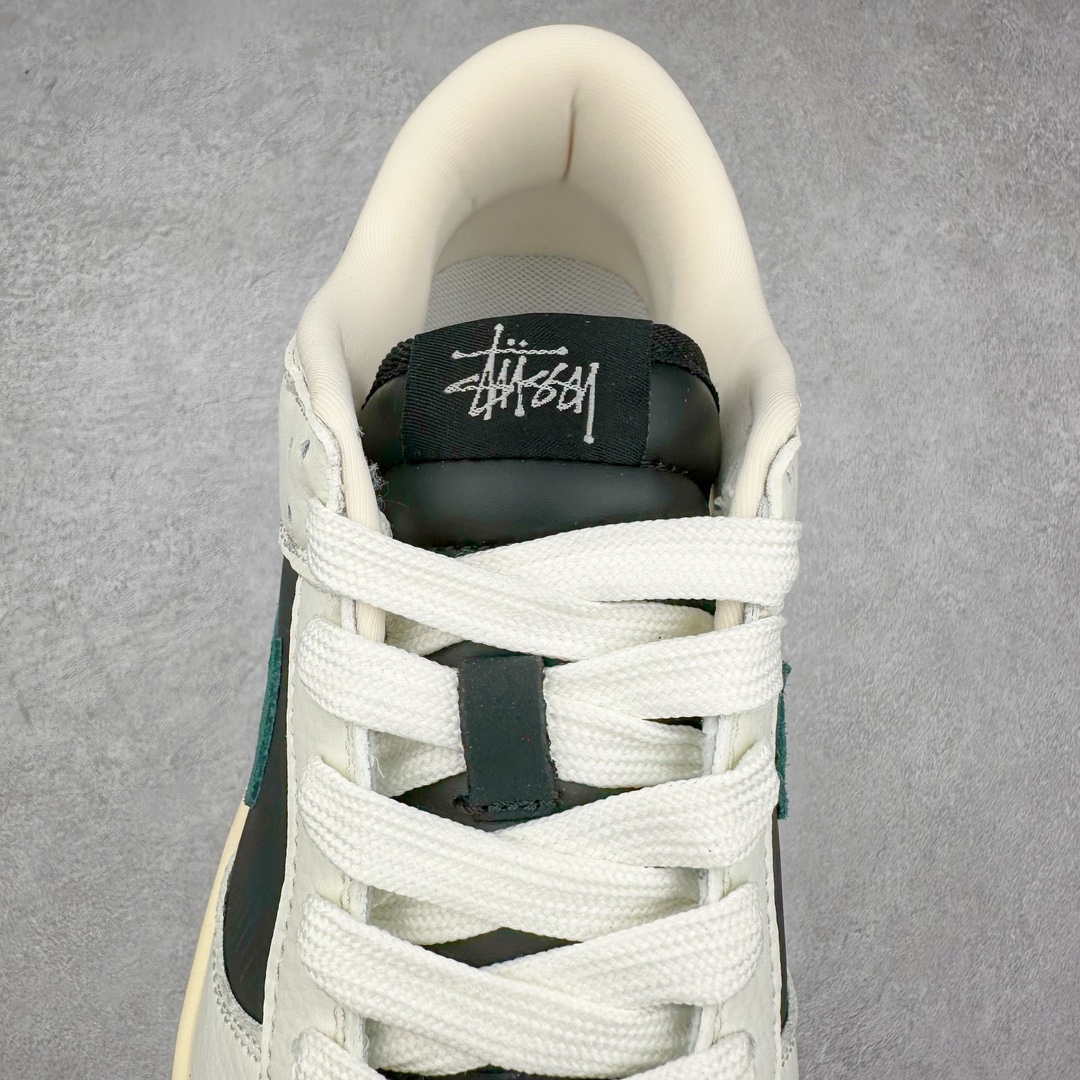 图片[5]-NK Dunk Low 定制配色 XB3802-352 大厂出品 极力推荐 原装头层材料 独家版型蒸餾加工帶來的是更好的视觉和脚感体验大厂纯原品质出货 清洁度 电绣工艺 皮料切割干净无任何毛边 细节完美 尺码：36 36.5 37.5 38 38.5 39 40 40.5 41 42 42.5 43 44 44.5 45 46 47.5-选品中心