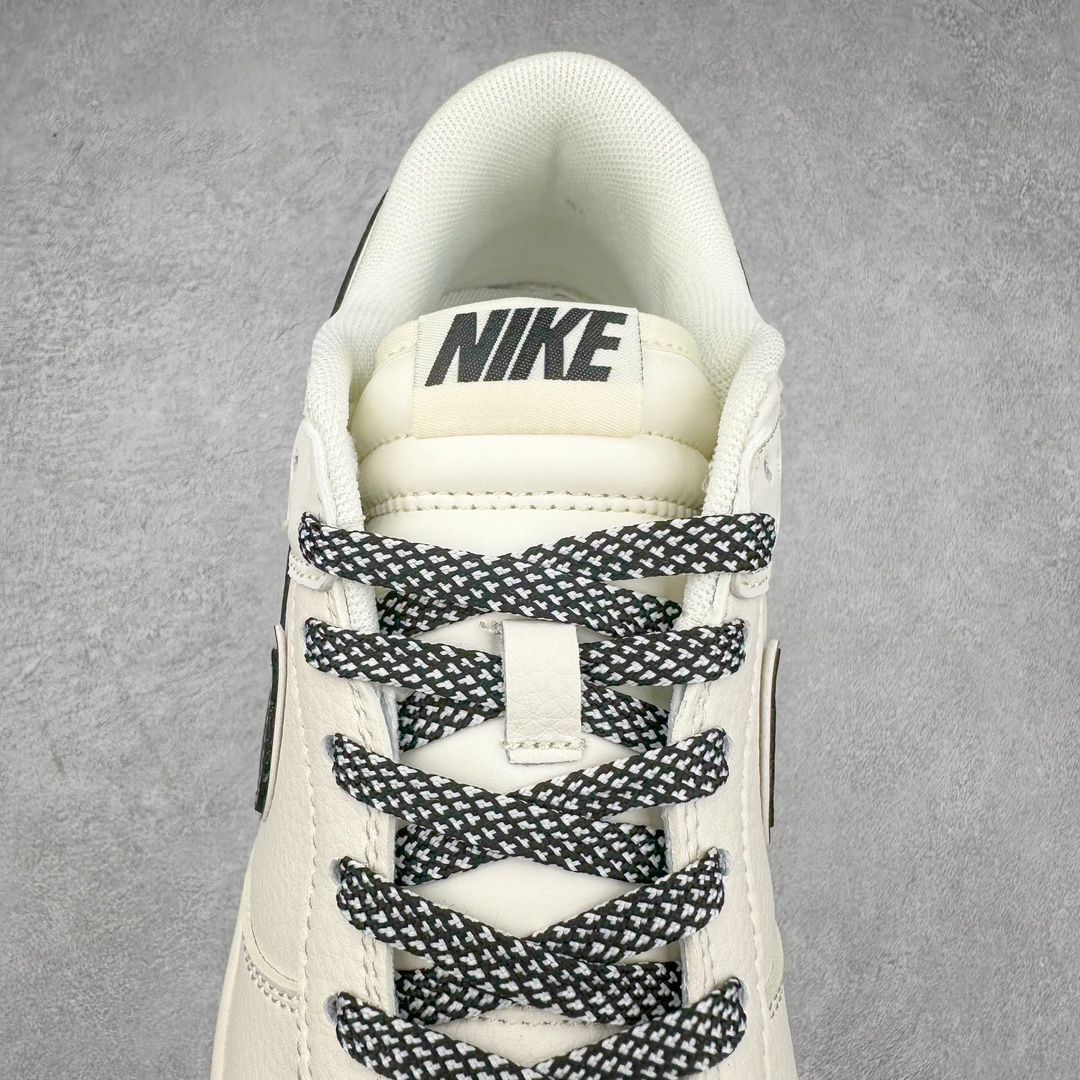 图片[5]-NK Dunk Low 定制配色 SJ1089-002 大厂出品 极力推荐 原装头层材料 独家版型蒸餾加工帶來的是更好的视觉和脚感体验大厂纯原品质出货 清洁度 电绣工艺 皮料切割干净无任何毛边 细节完美 尺码：36 36.5 37.5 38 38.5 39 40 40.5 41 42 42.5 43 44 44.5 45 46 47.5-选品中心