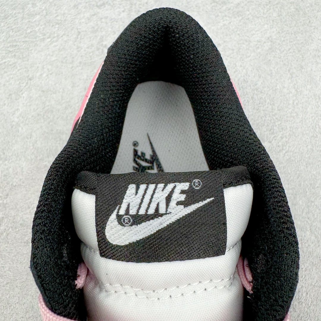 图片[13]-＃YC纯原 NK Dunk Low 雾野樱花 CW1590-100 定制系列天花板 无原鞋不开发 全系列得物原鞋一比一校对开发 配色持续更新中 终端对接 优势输出 全套原厂楦头原纸板数据档案倾力打造 原汁原味莞产 极致还原 圈内最强针车工艺 高端零售指定版 广东原厂配套原盒原标 鞋盒分三个尺码段 原厂冲刀 超高清洁度 全鞋零毛边皮料切割 采用原厂百宏鞋带以及原厂百宏织唛舌标 内标可供原厂几率过验 进口原装条纹中底布 四线拉帮白色点胶 原厂拉帮手法遵循公司 原厂电绣 极致还原 尺码：35.5 36 36.5 37.5 38 38.5 39 40-选品中心